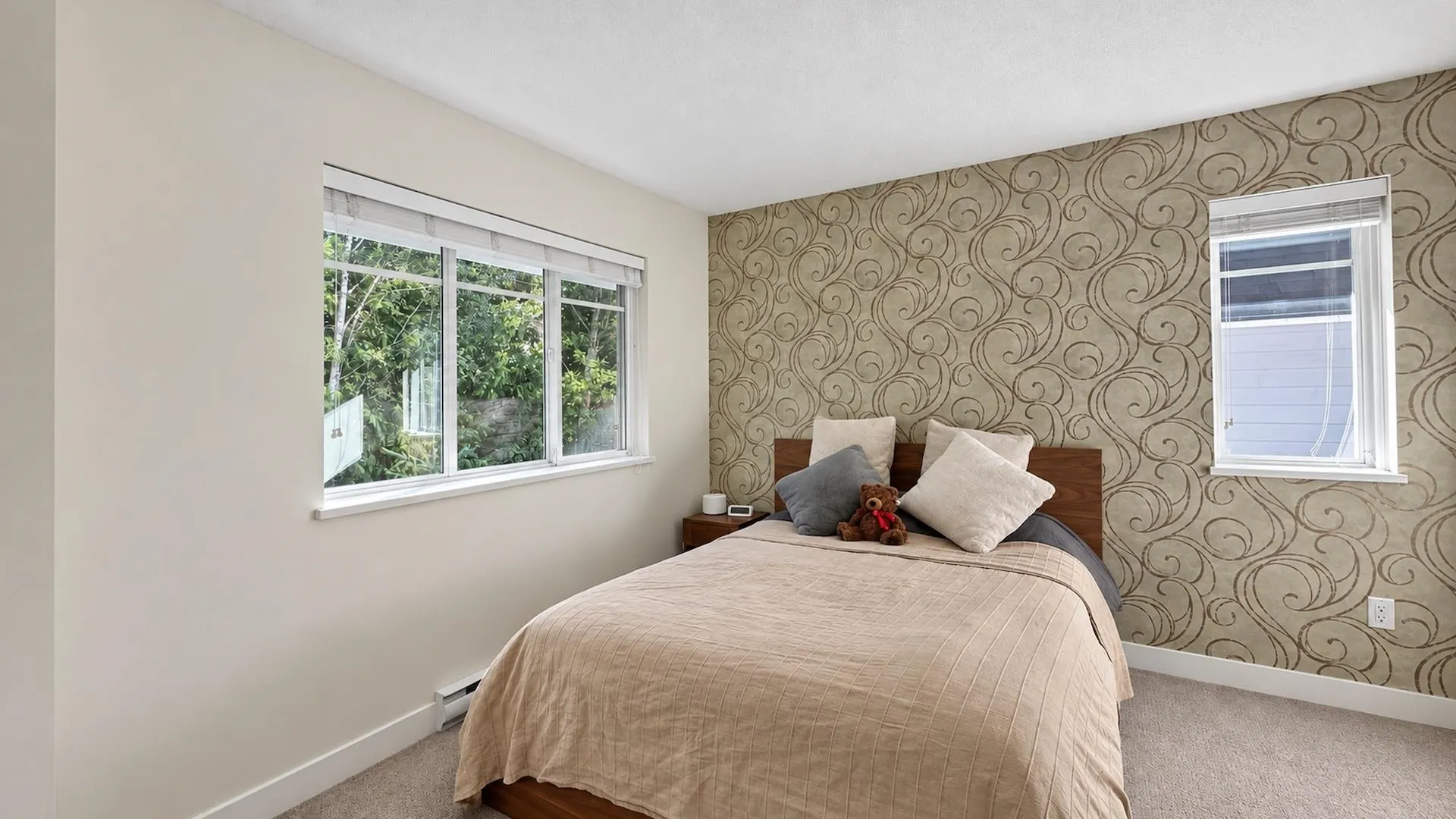 1219 Burke Mountain Street #25