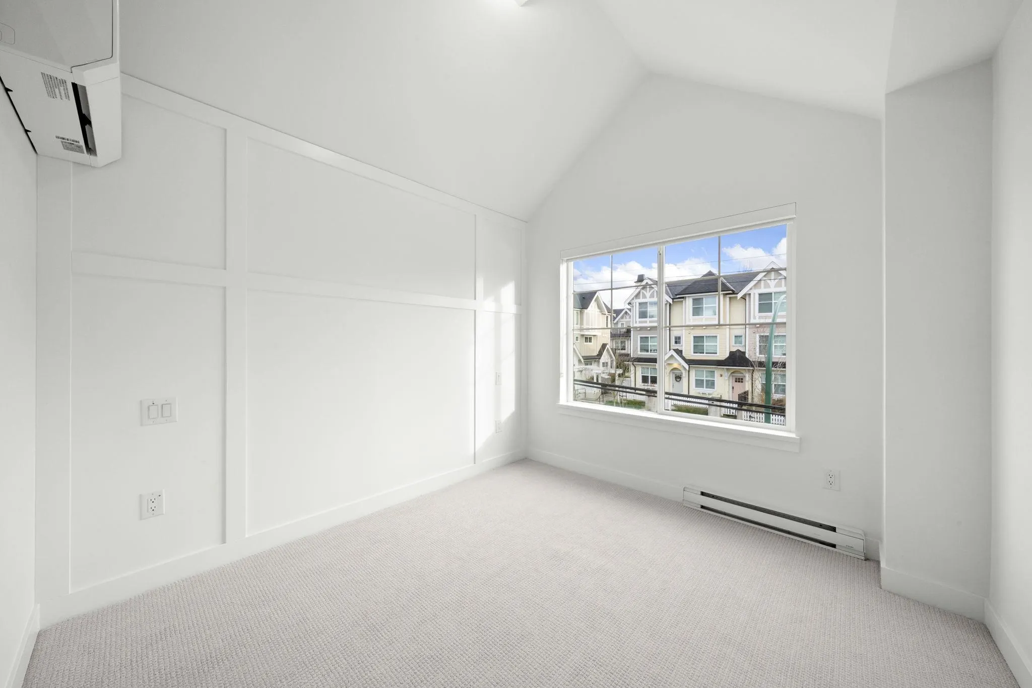 720 Robinson Street #254