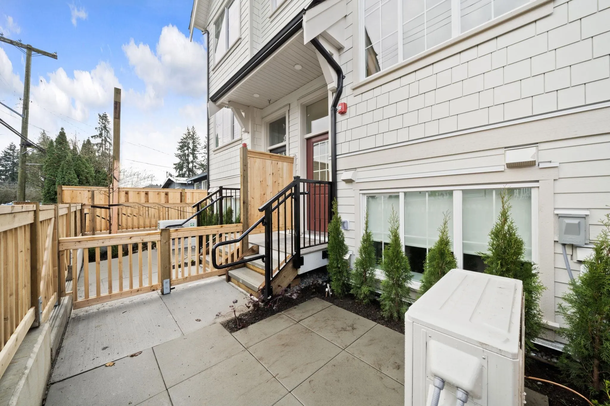 720 Robinson Street #254