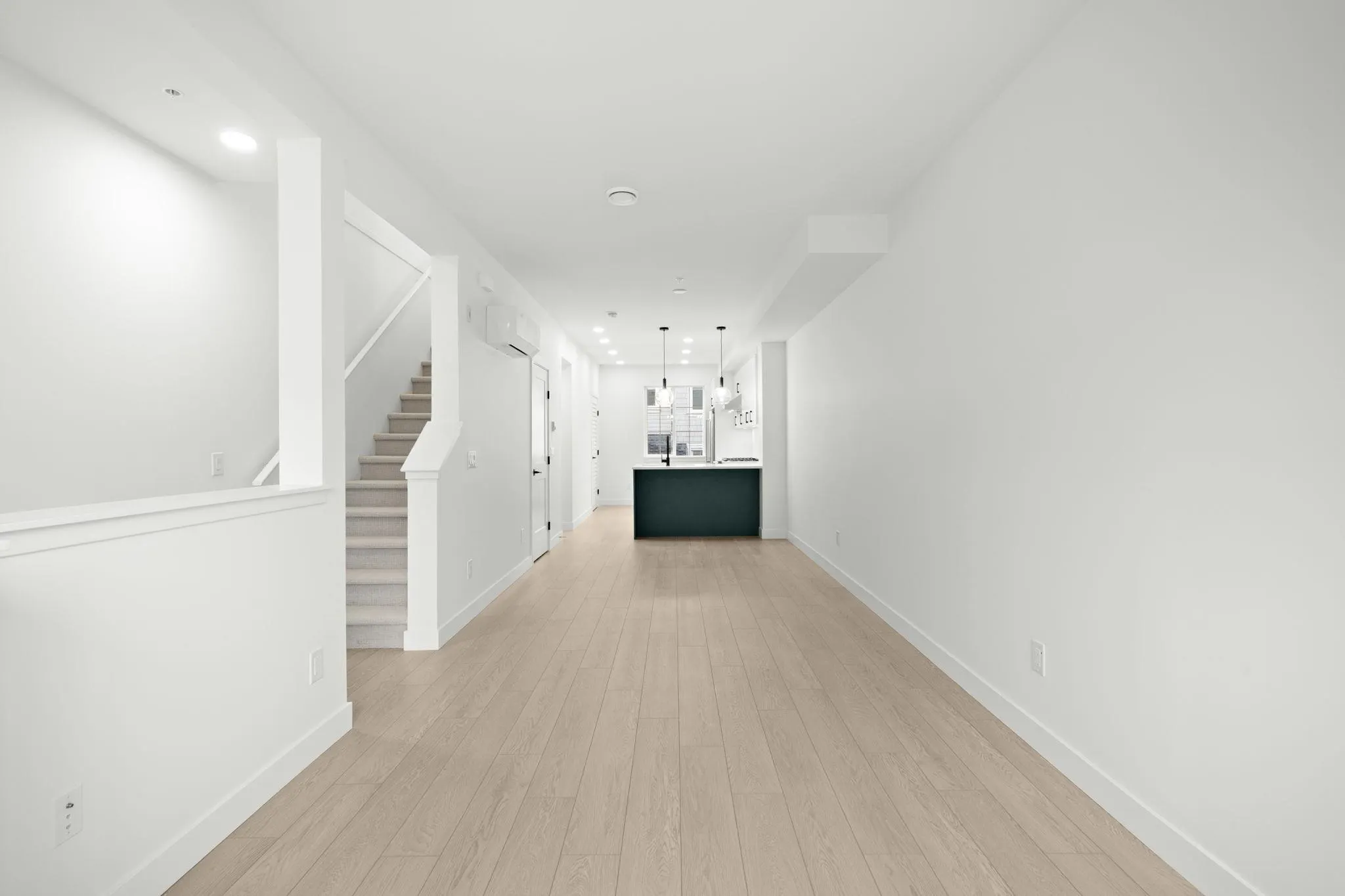 720 Robinson Street #254