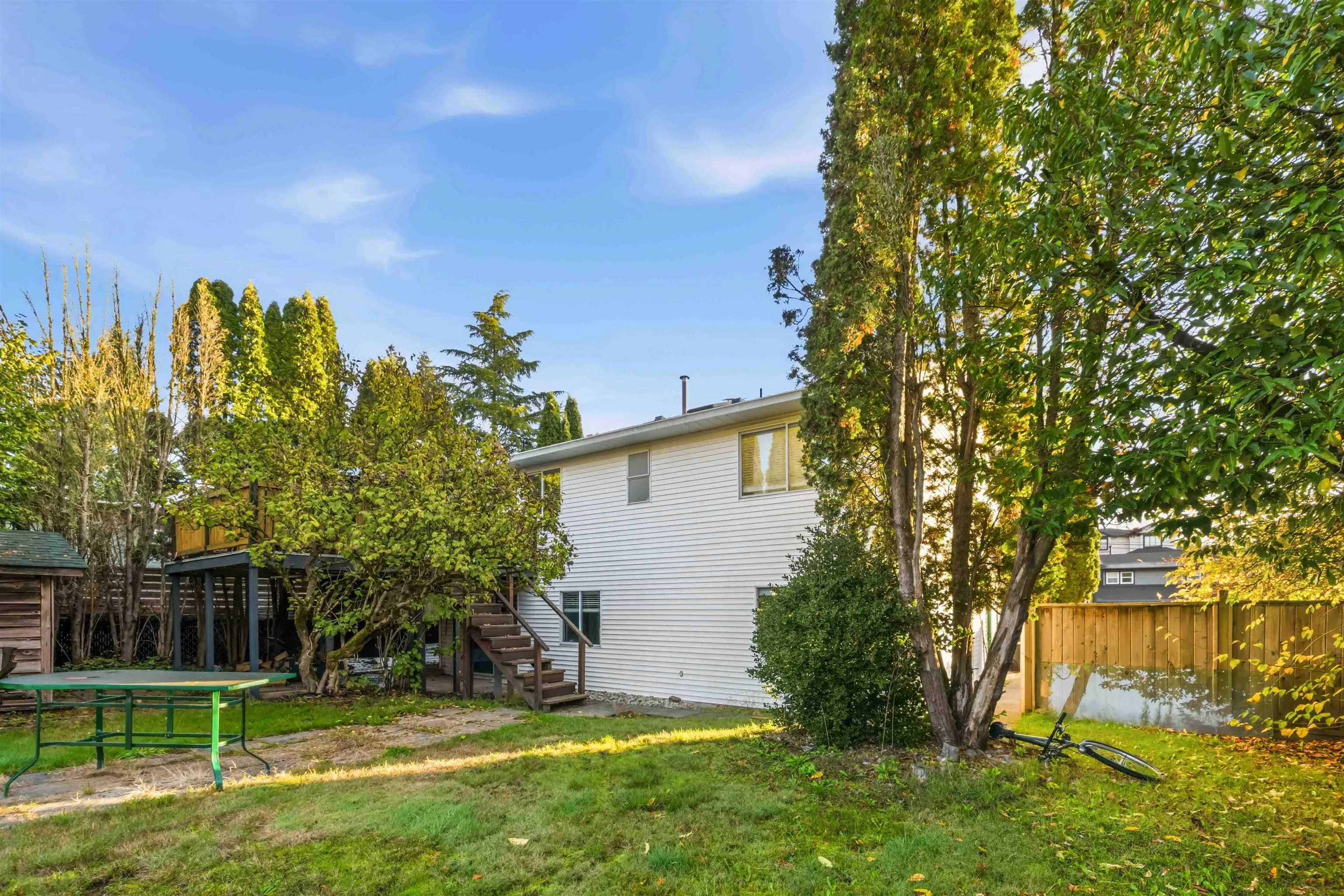 3743 Nanaimo Crescent