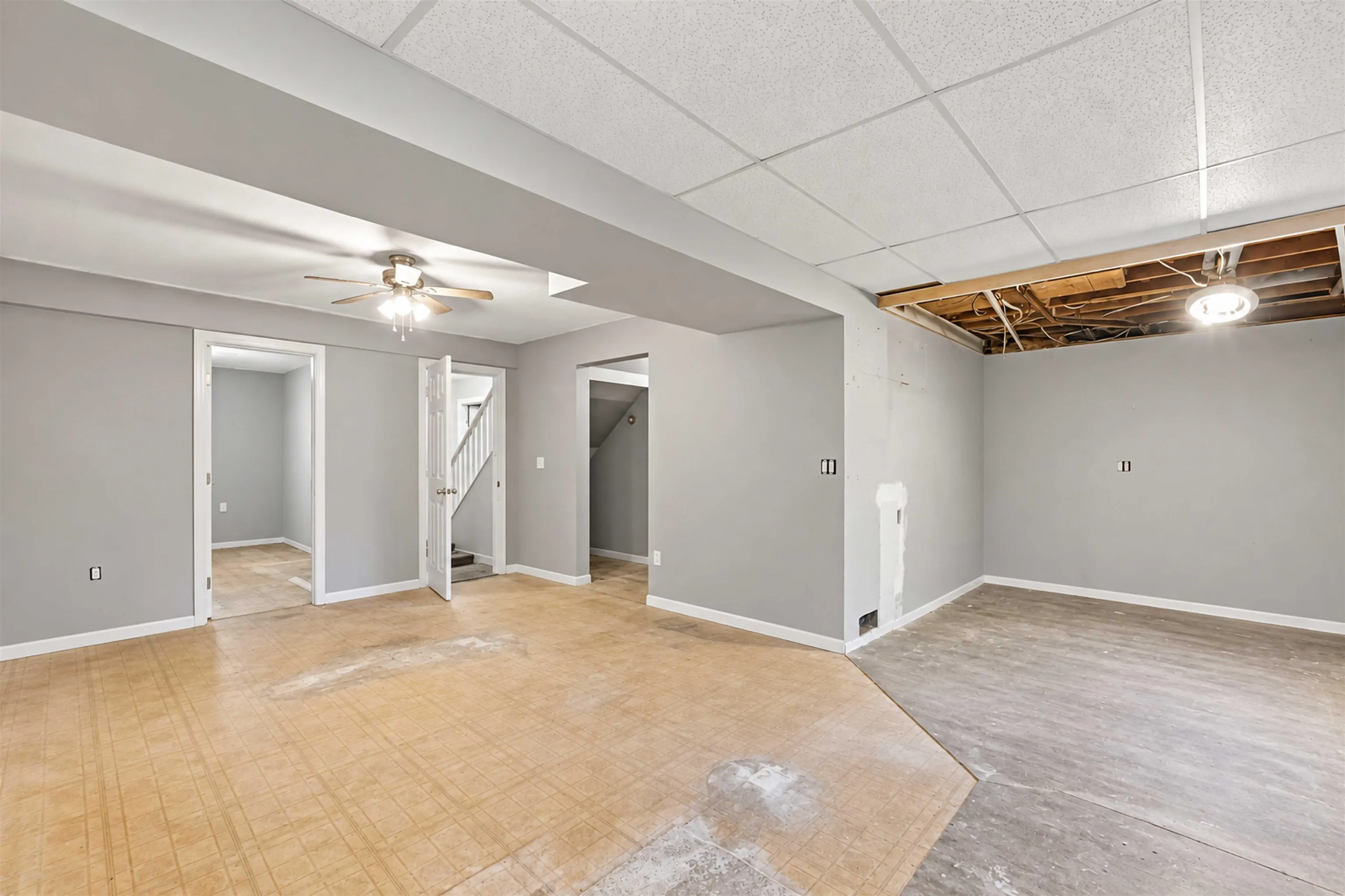 3743 Nanaimo Crescent