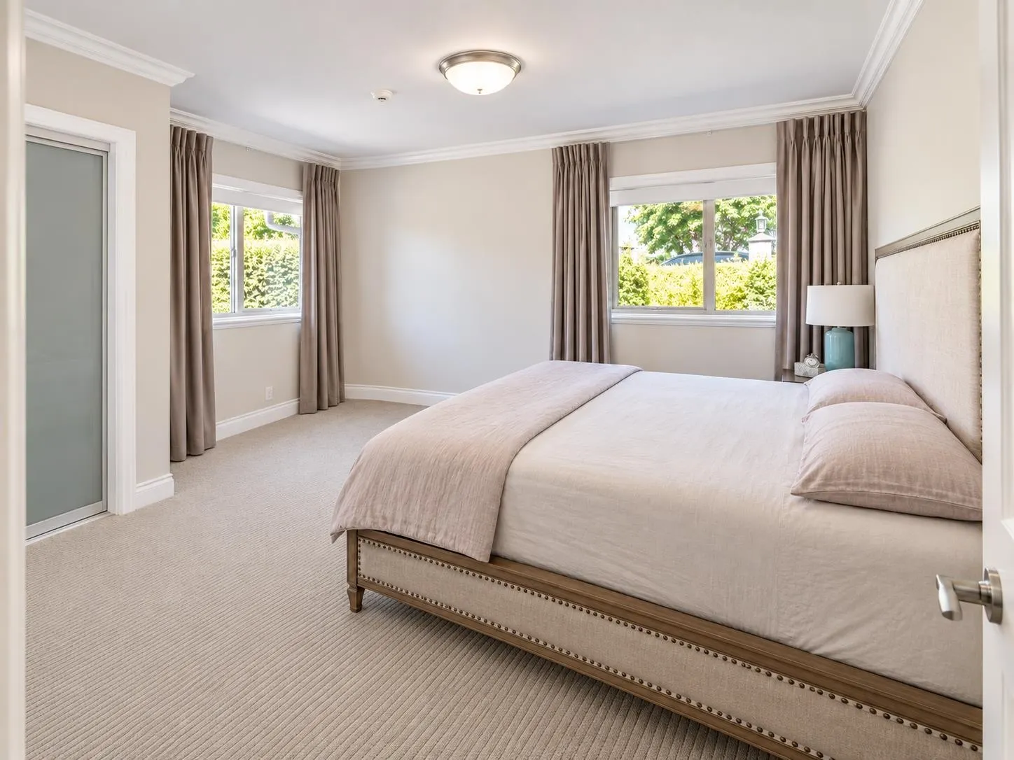 1560 Chippendale Court