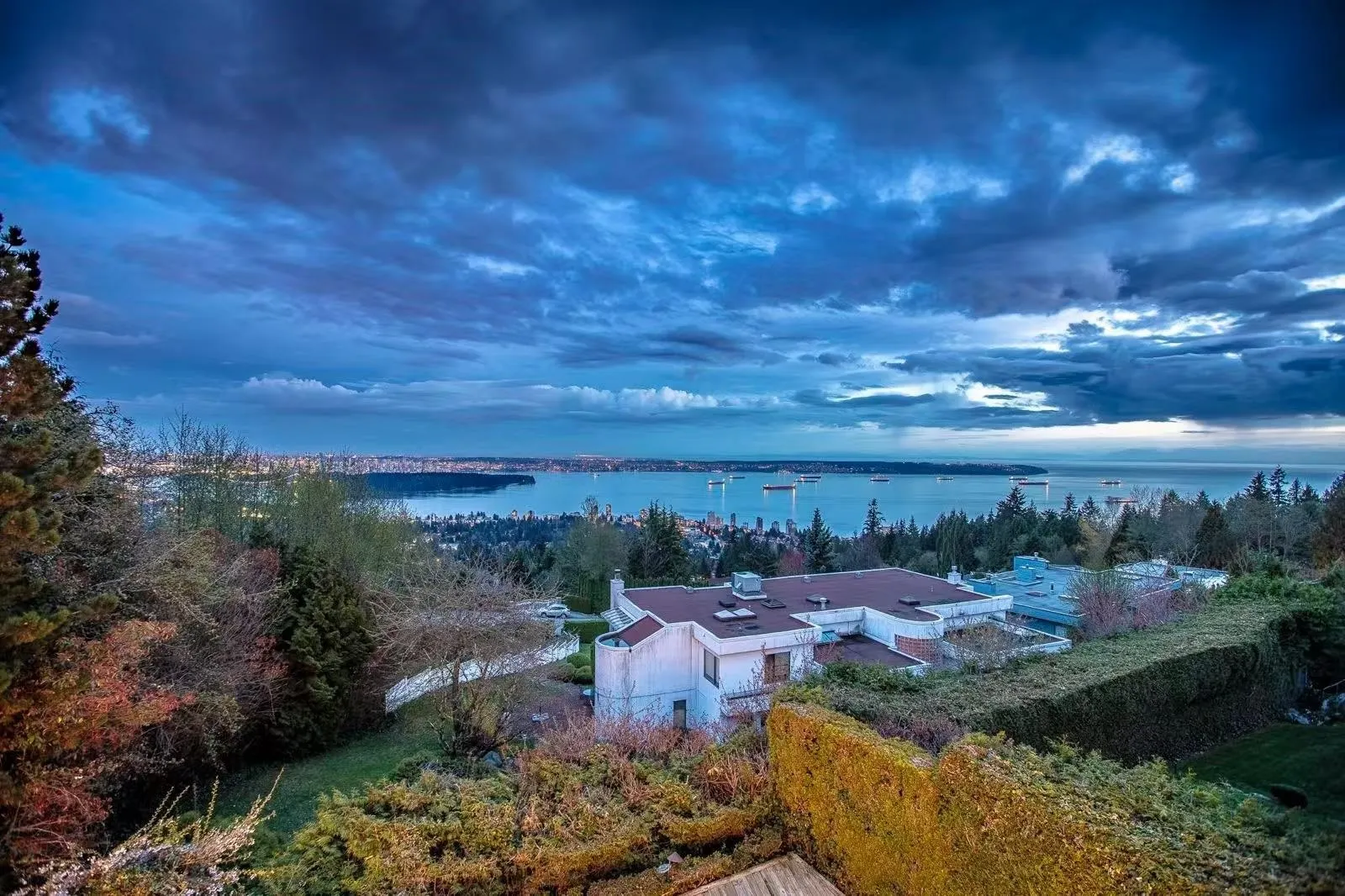 1560 Chippendale Court
