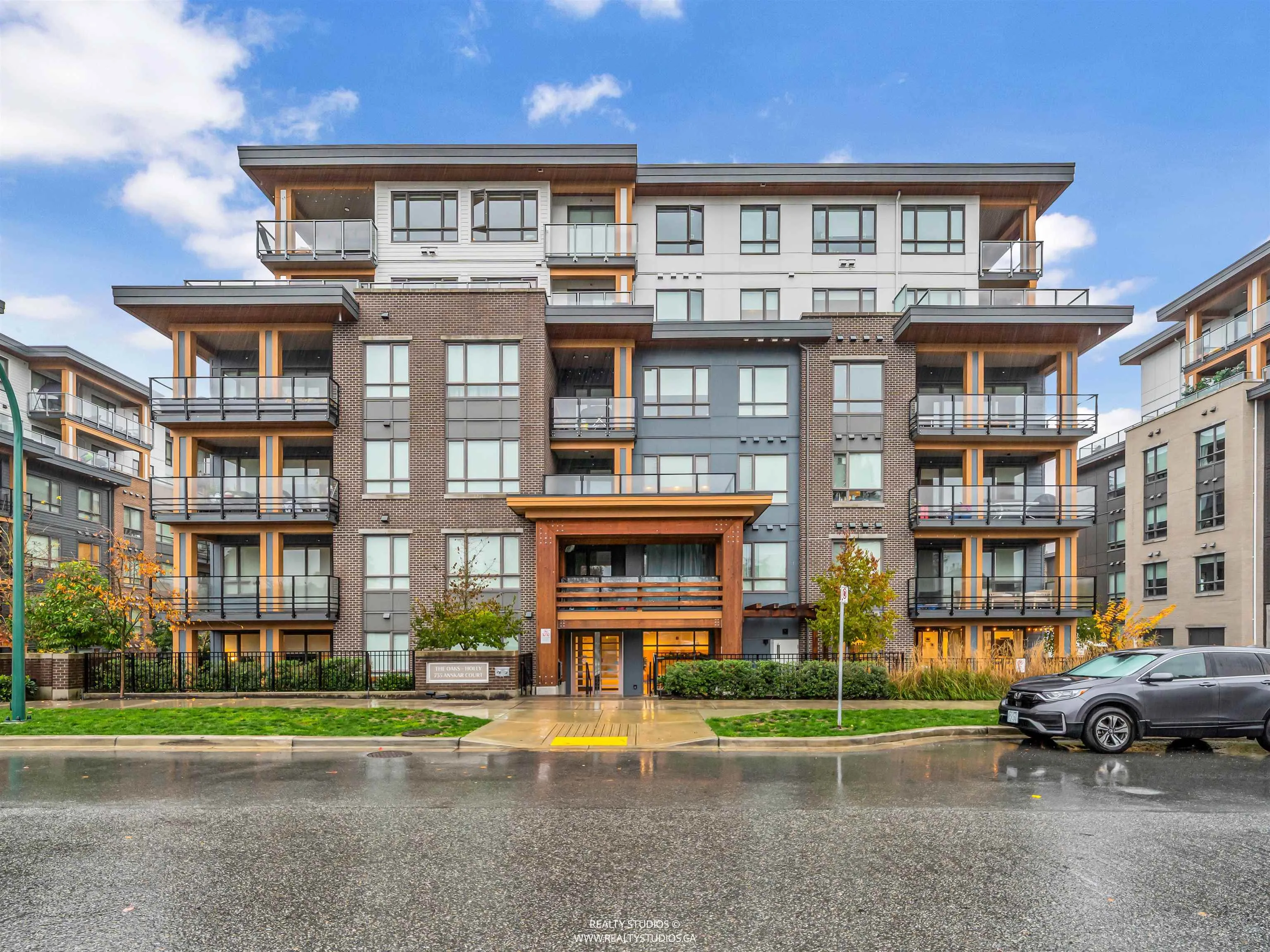 735 Anskar Court #102