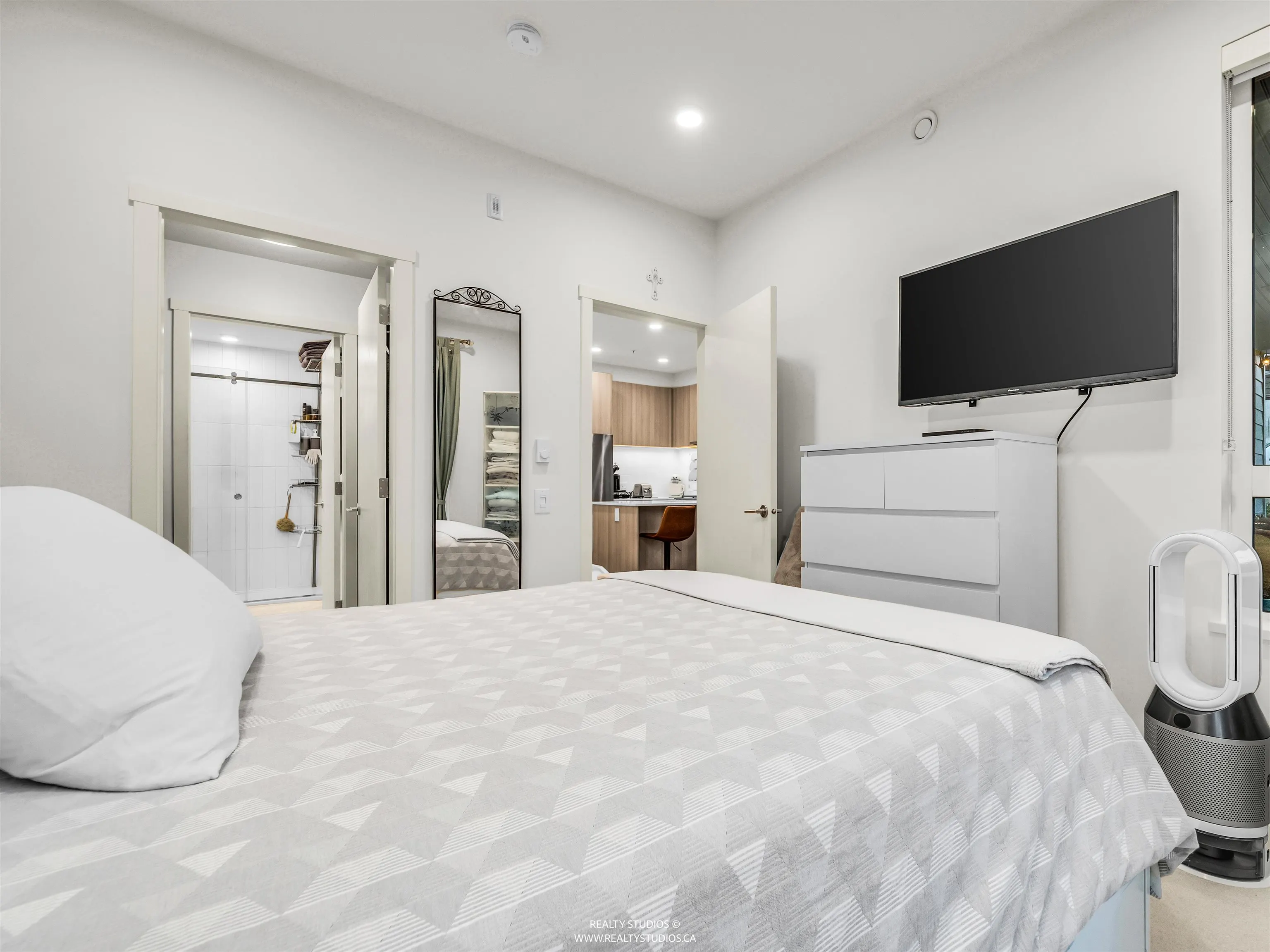 735 Anskar Court #102