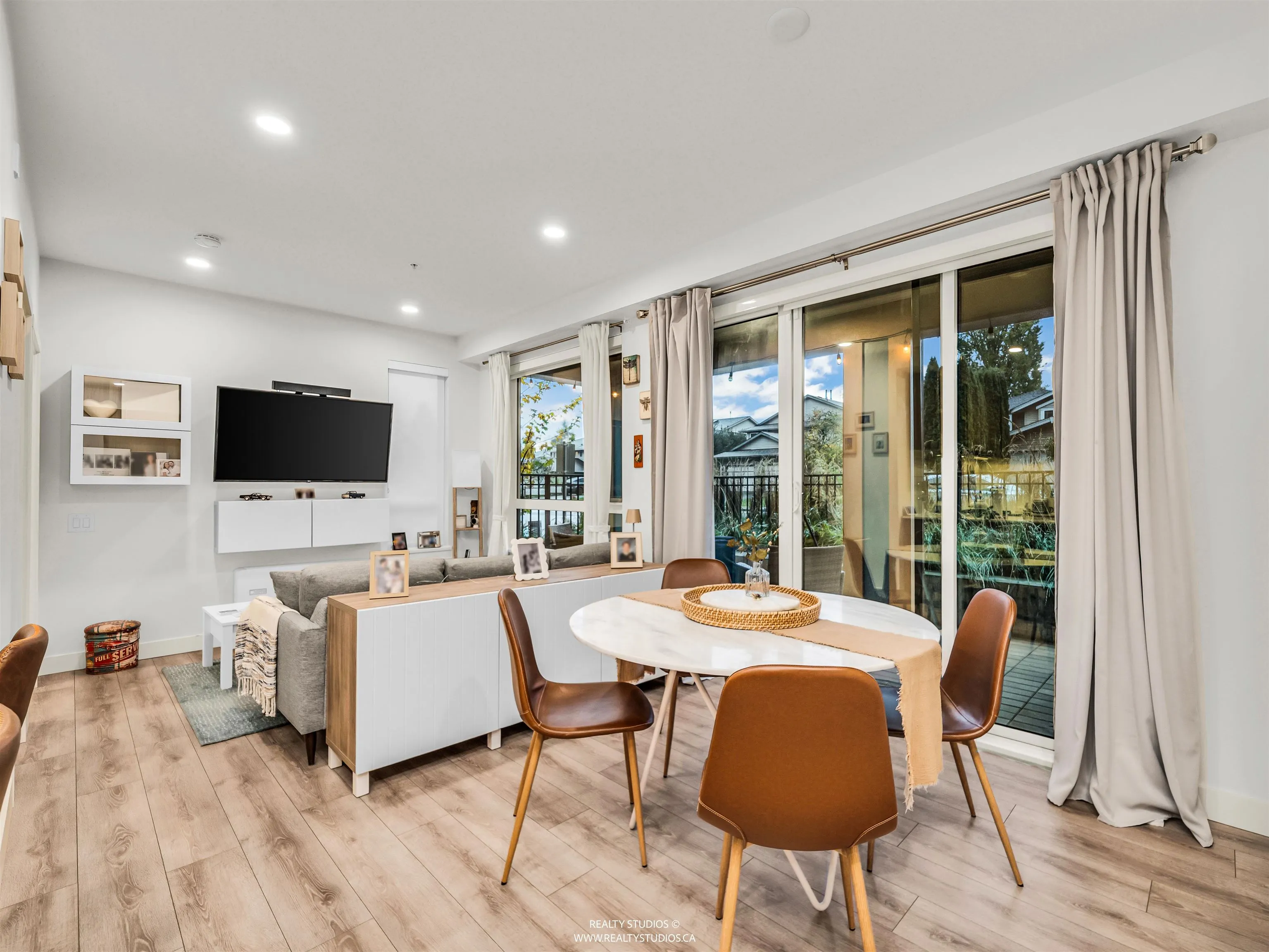735 Anskar Court #102