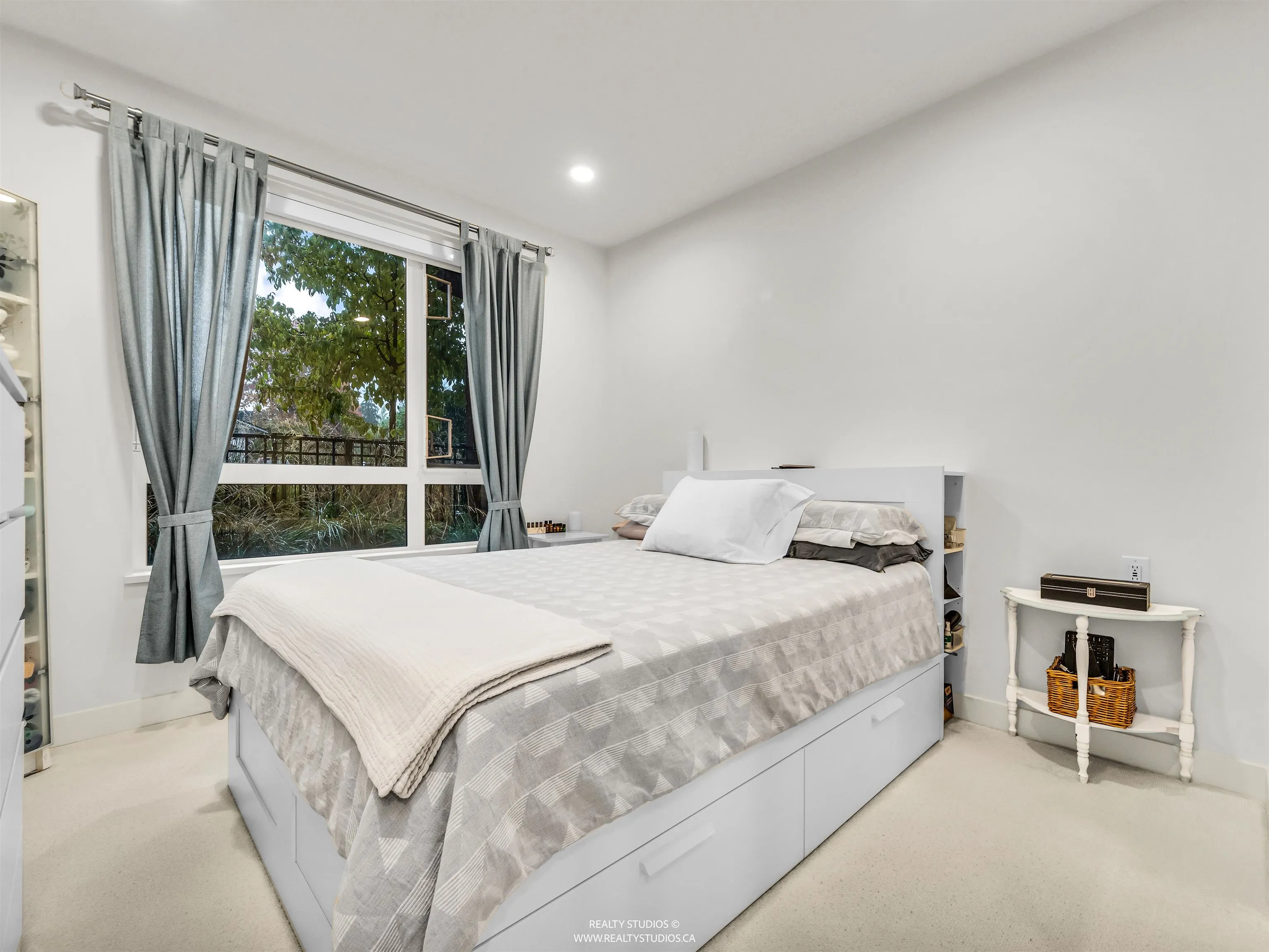 735 Anskar Court #102