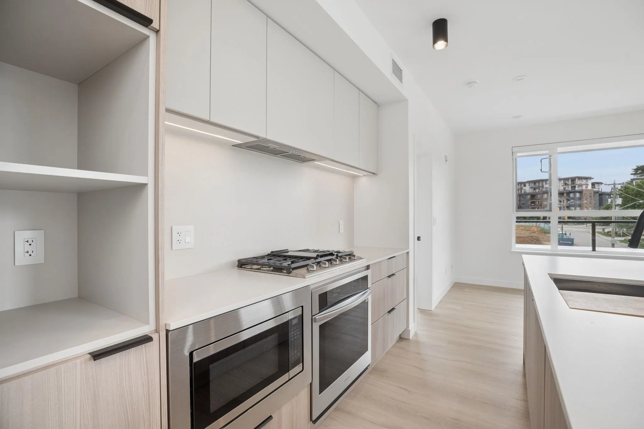 623 Kemsley Avenue #414