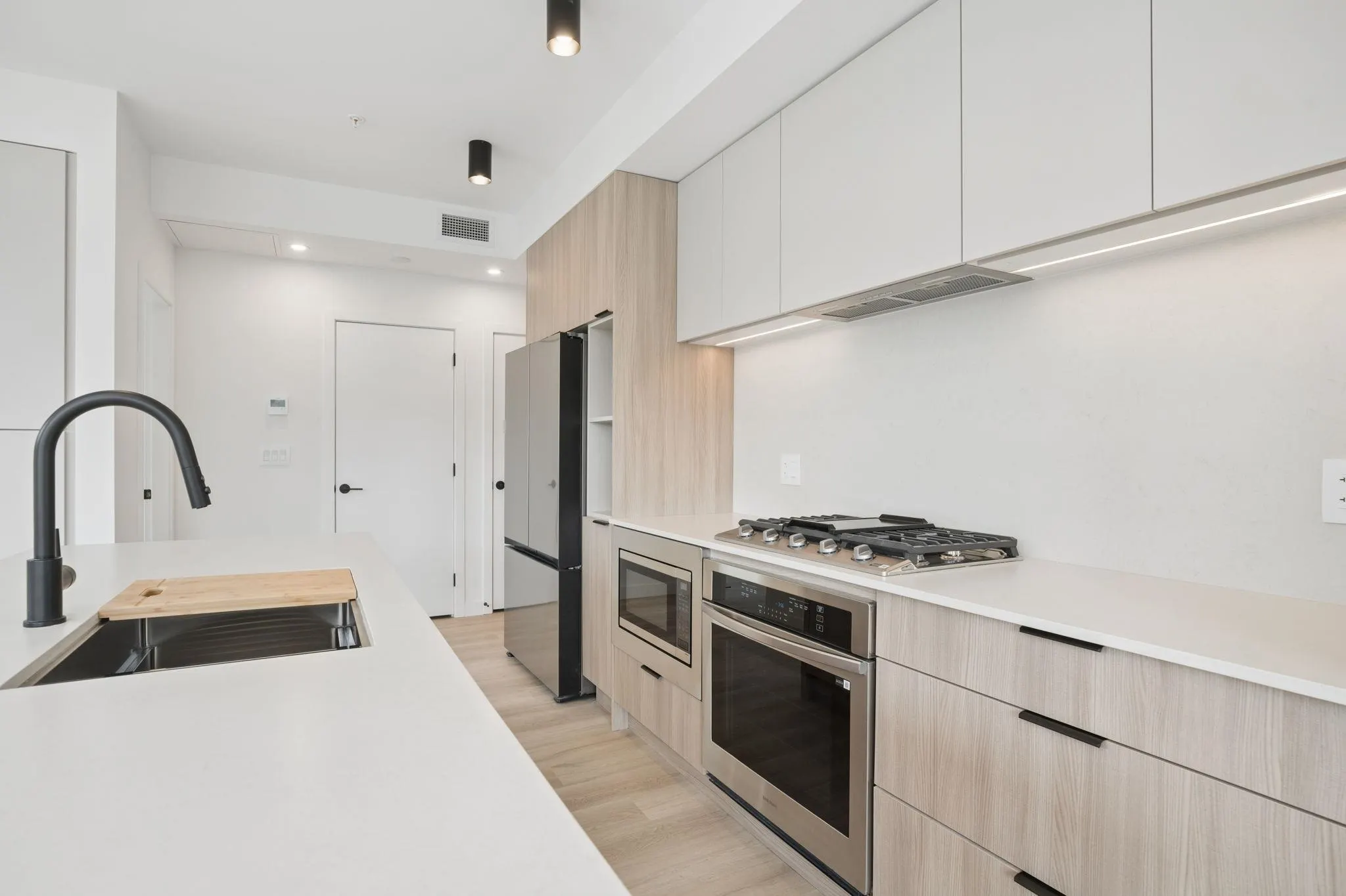 623 Kemsley Avenue #414