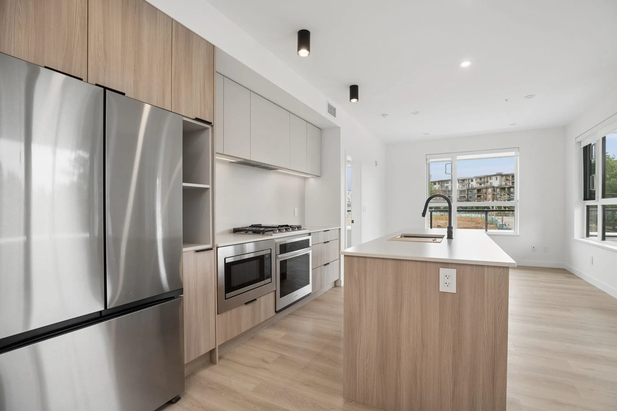 623 Kemsley Avenue #414