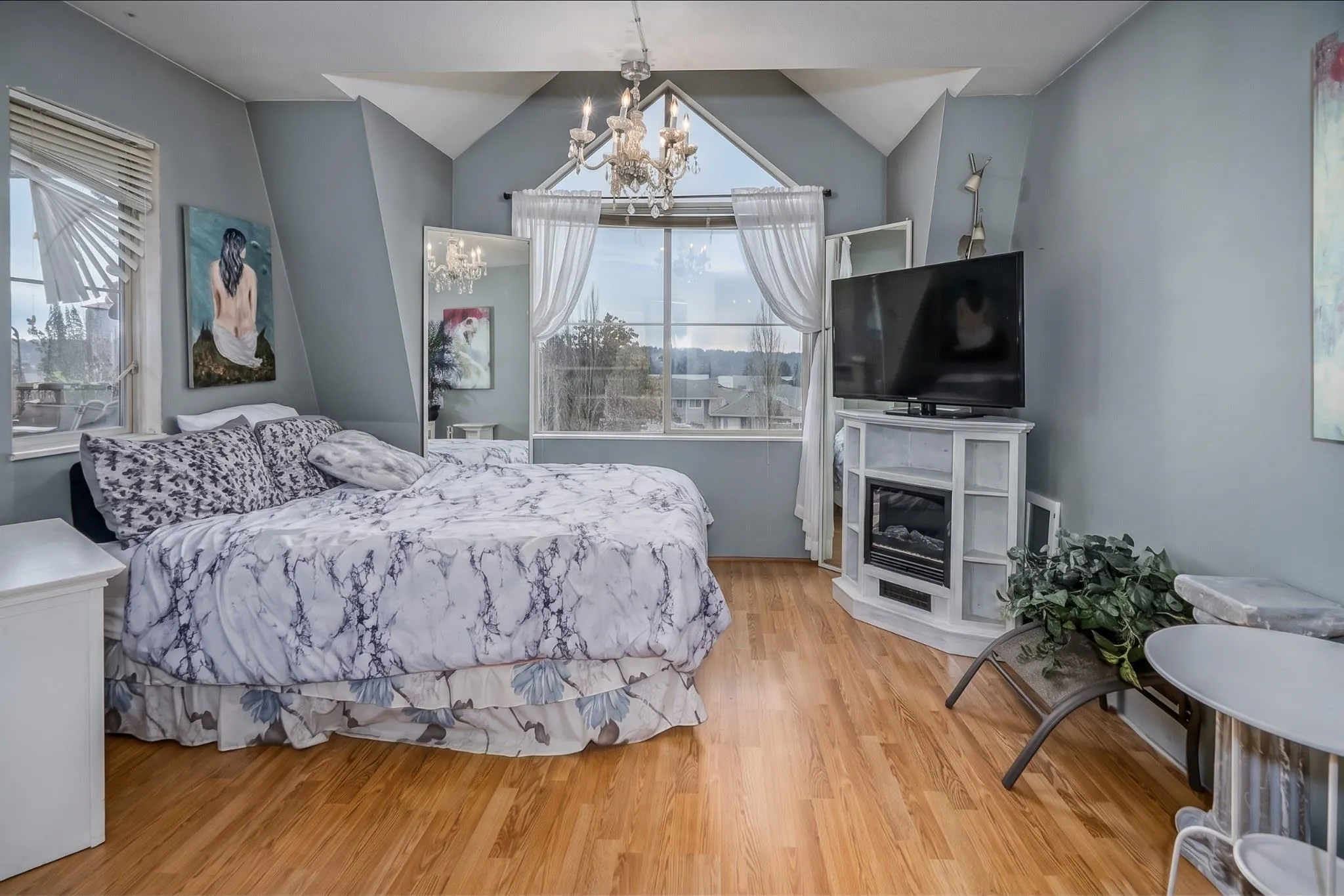 918 Roderick Avenue #113
