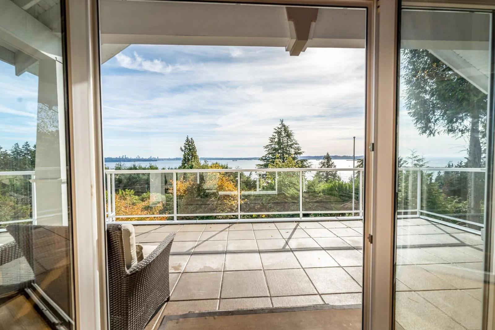 3395 Thompson Crescent