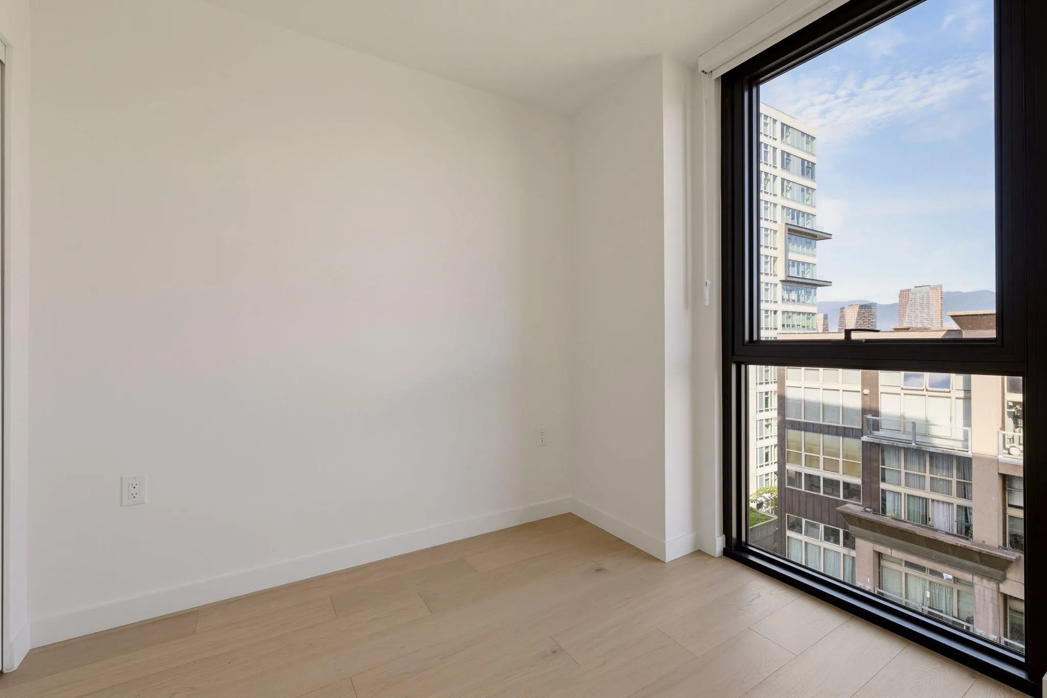 1530 W 6th Avenue #702