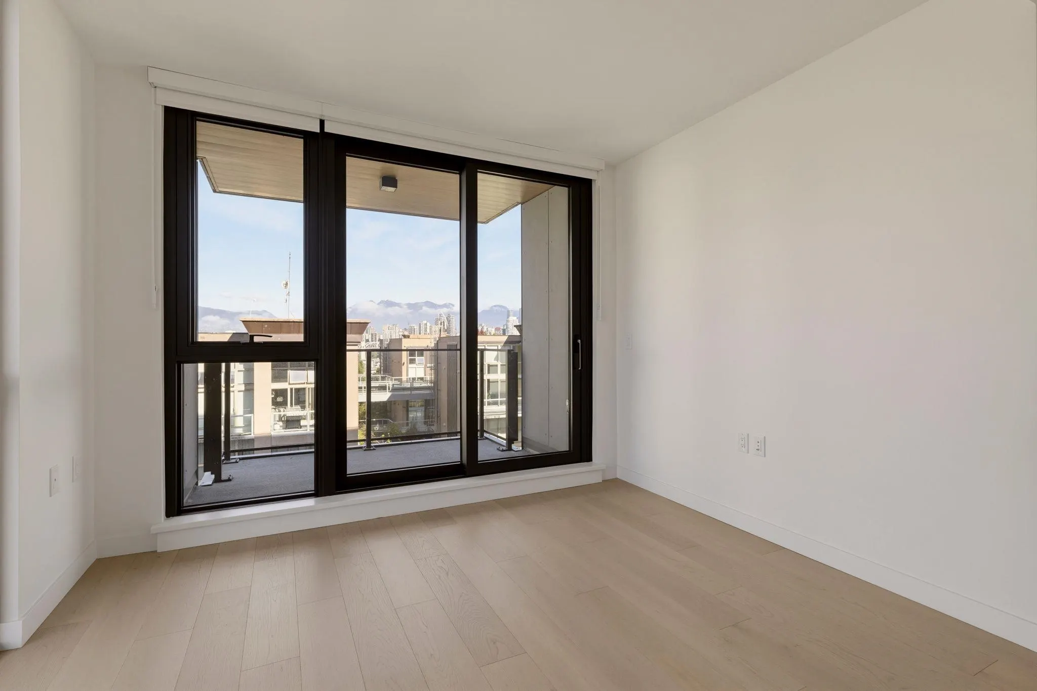 1530 W 6th Avenue #702