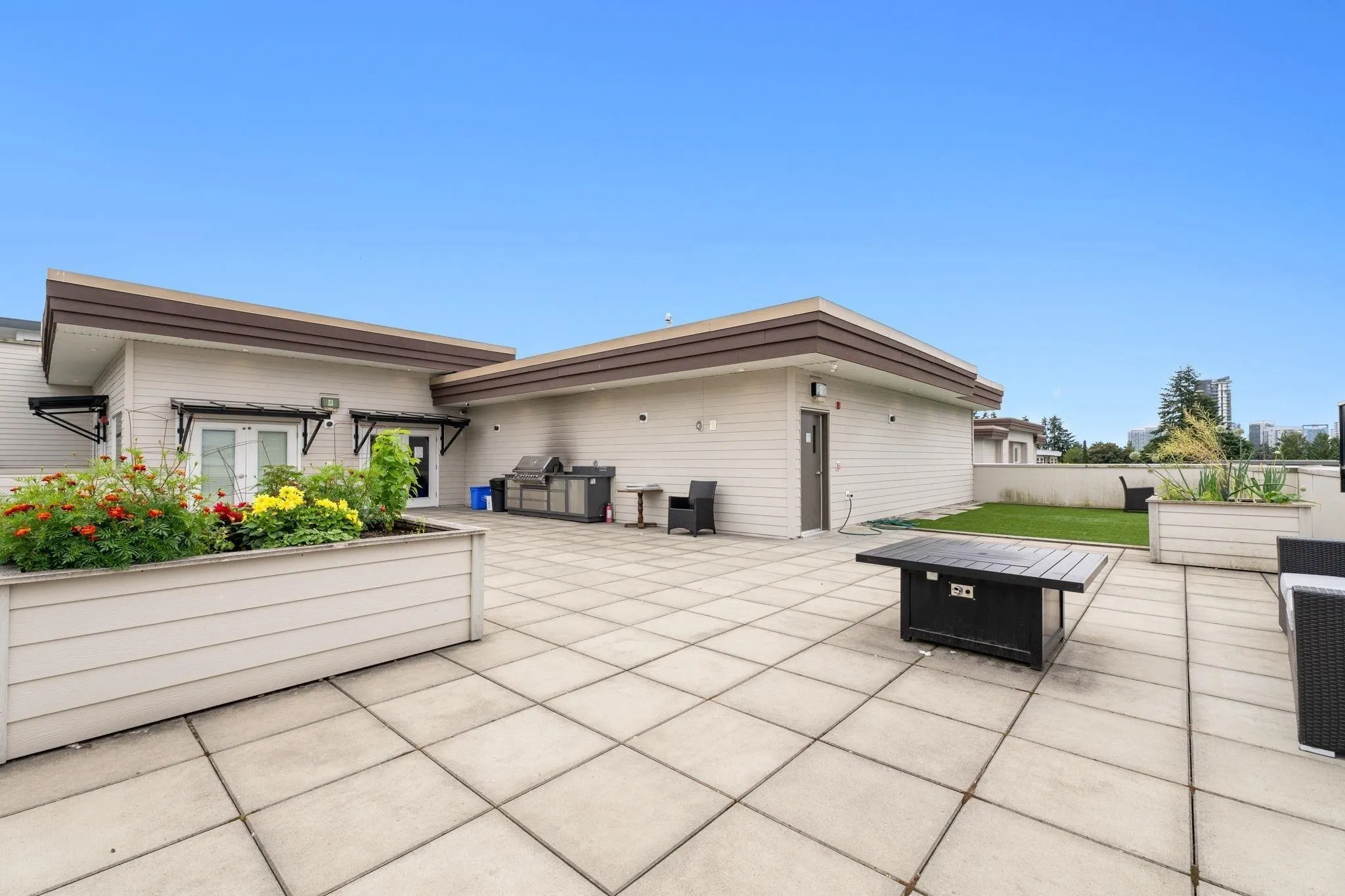 13768 108 Avenue #514