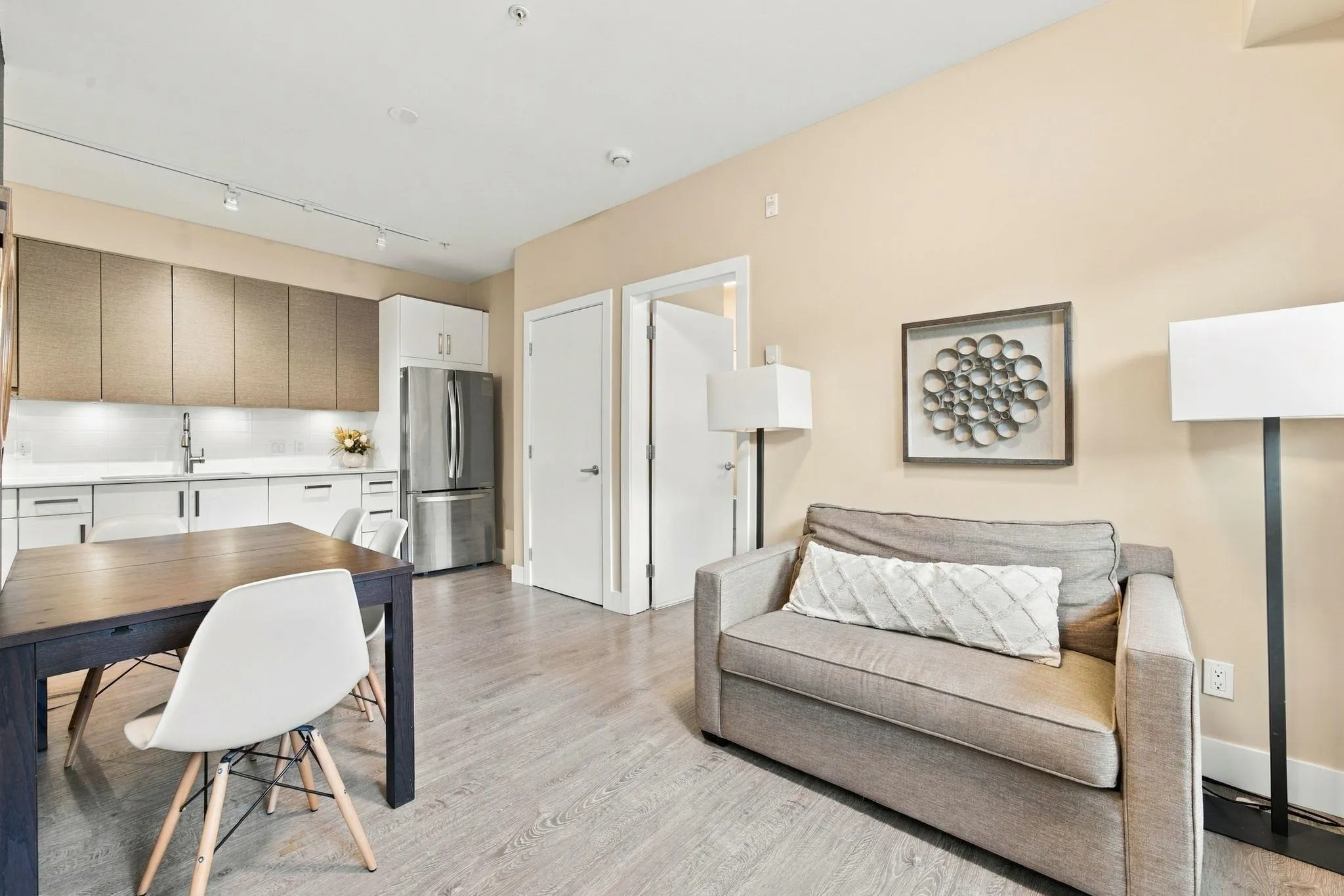 809 Fourth Avenue #103