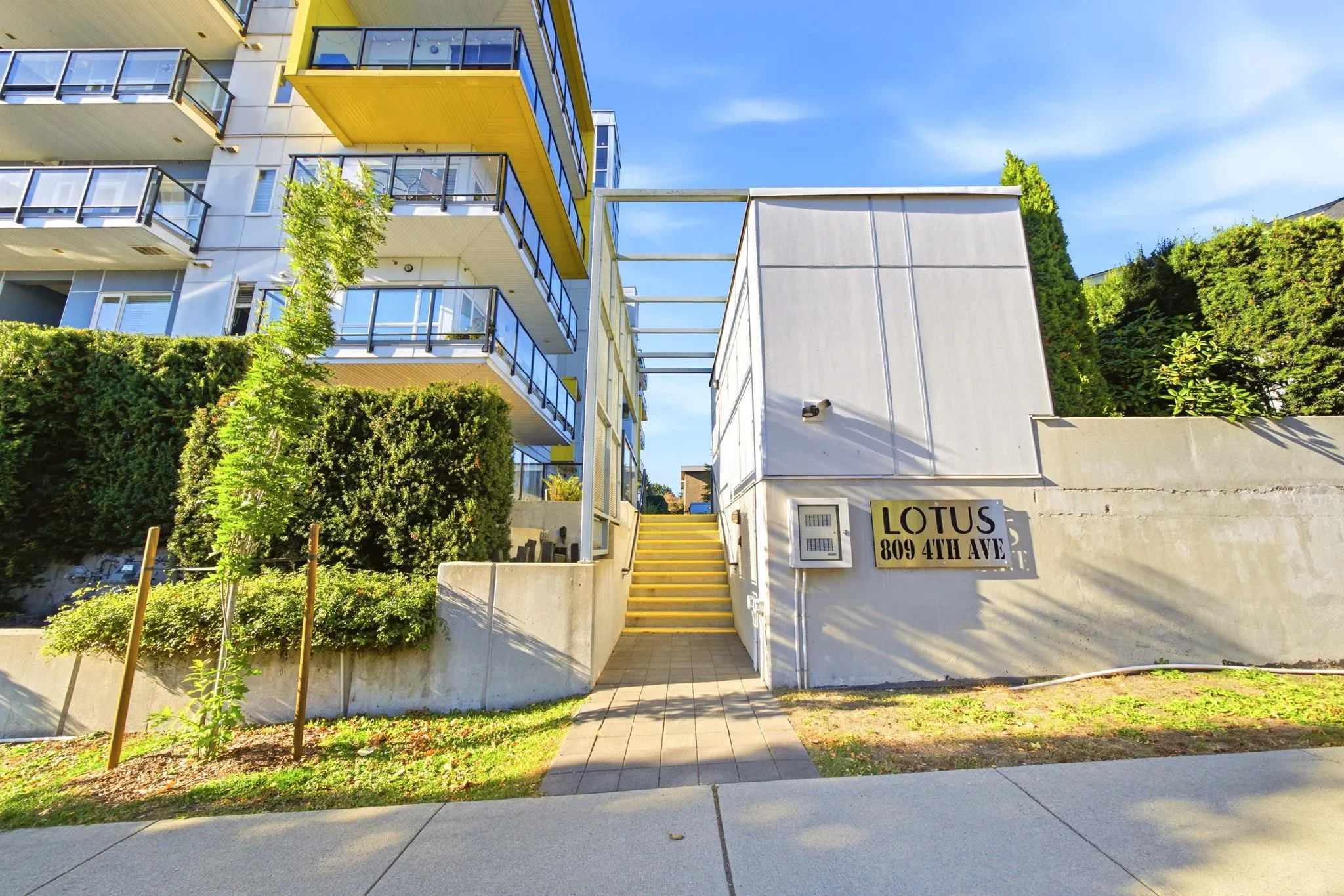 809 Fourth Avenue #103