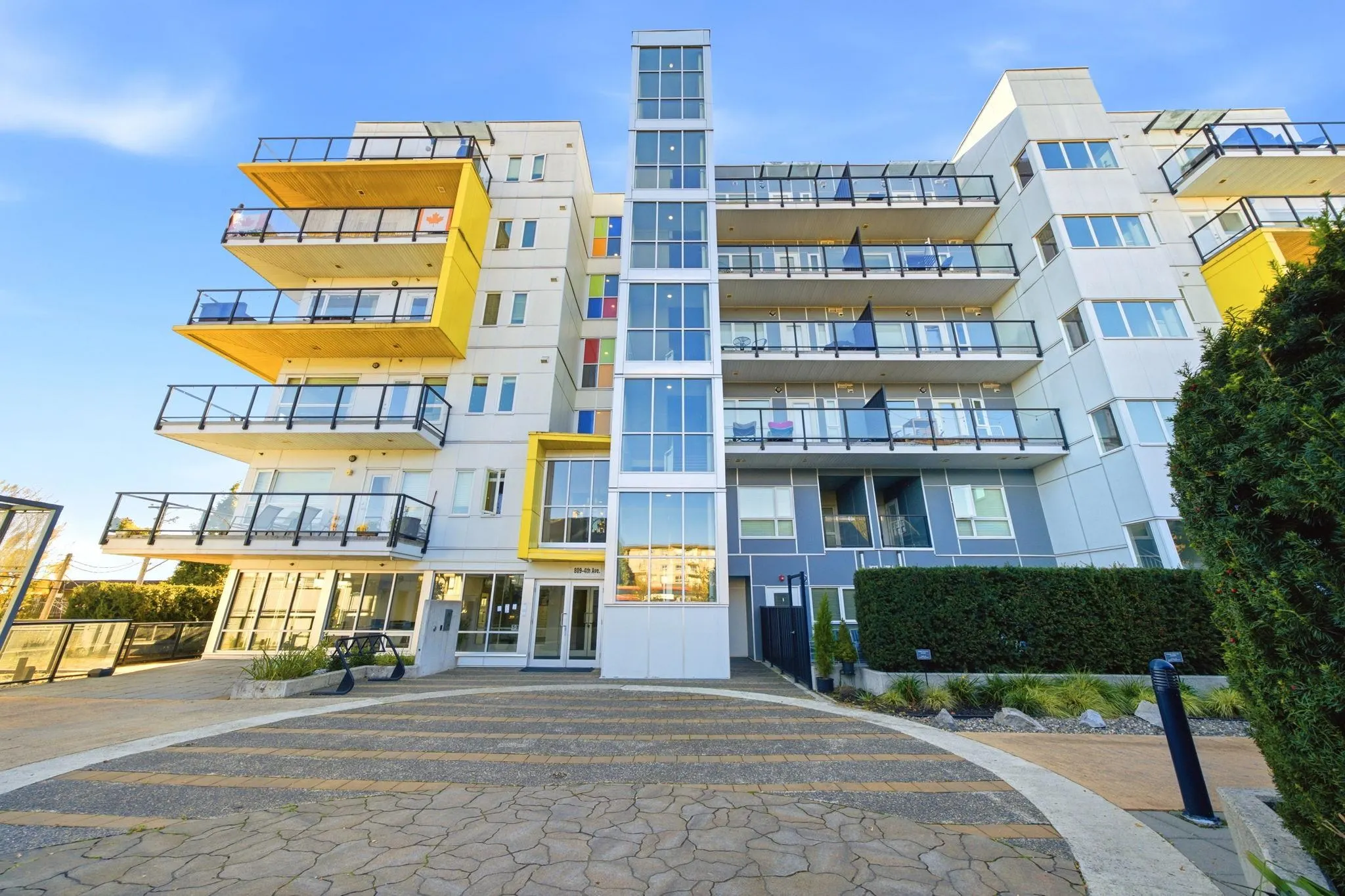 809 Fourth Avenue #103