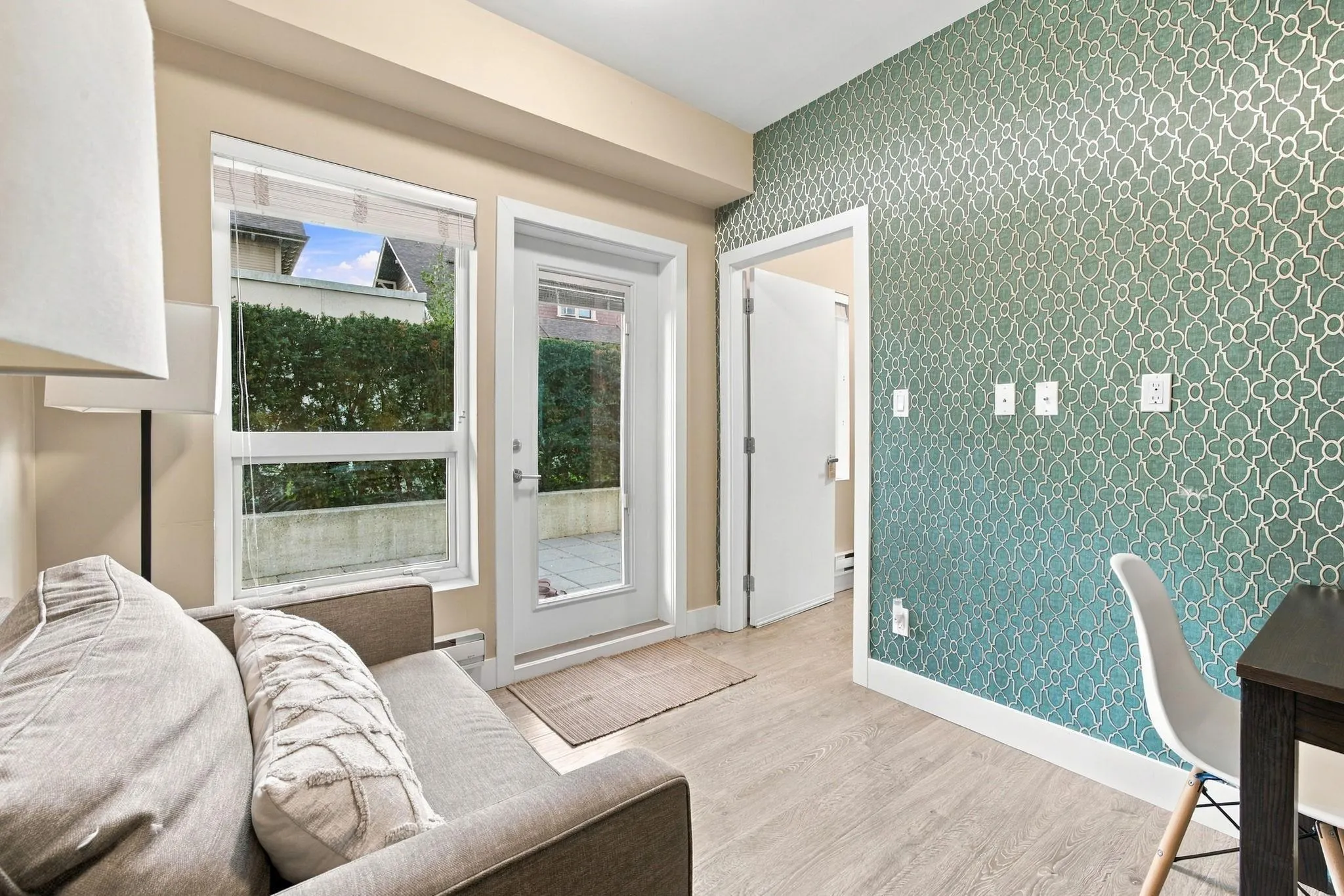 809 Fourth Avenue #103
