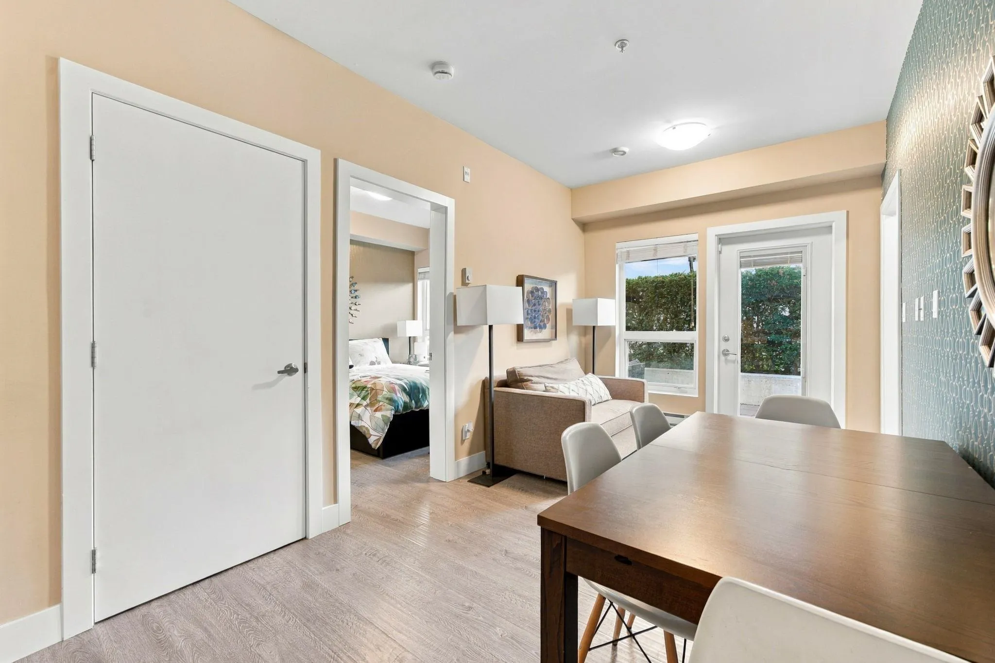 809 Fourth Avenue #103