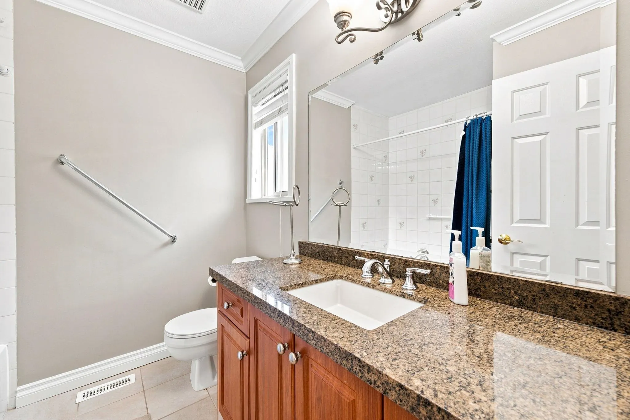 2152 Pitt River Road