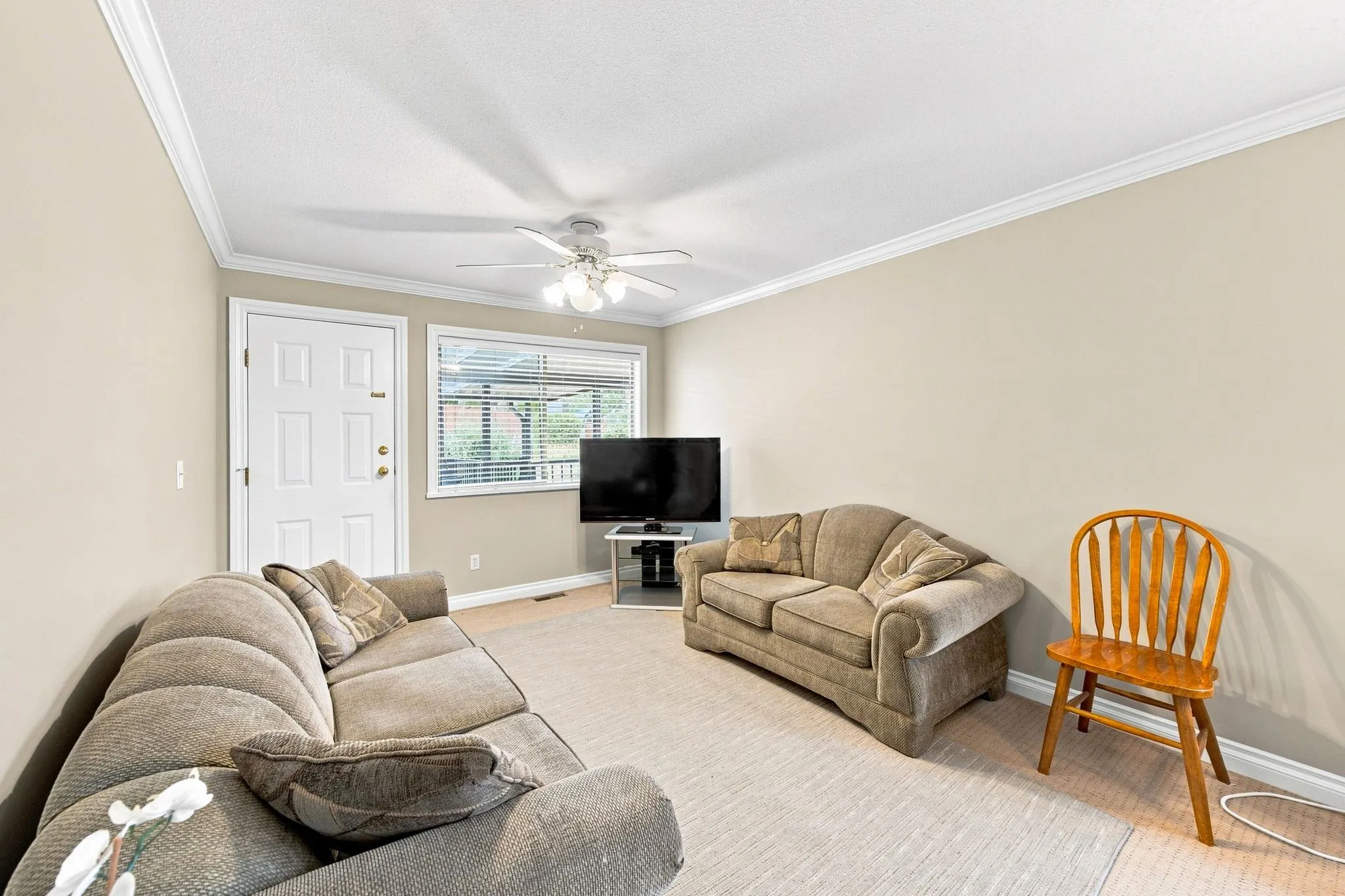 2152 Pitt River Road