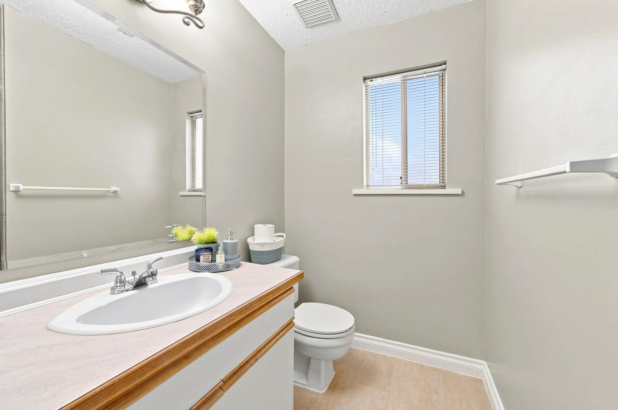 2152 Pitt River Road