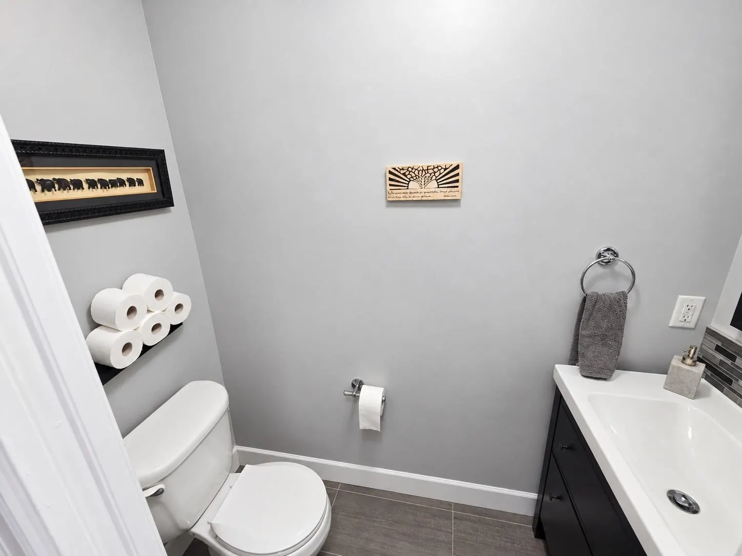 1137 Barclay Street #1