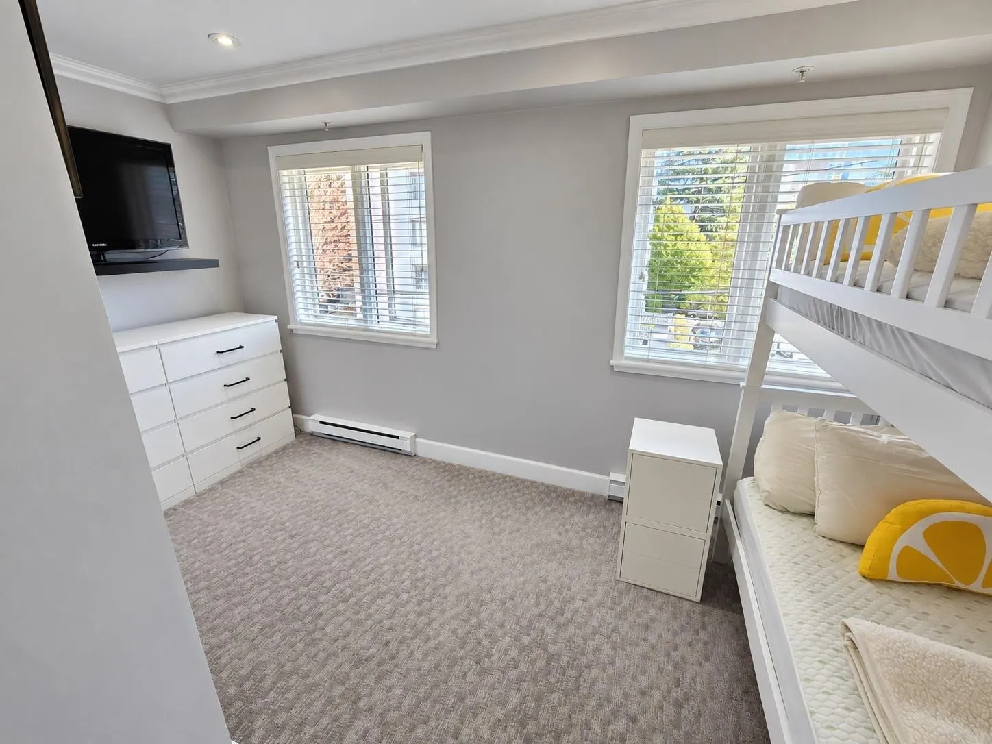 1137 Barclay Street #1