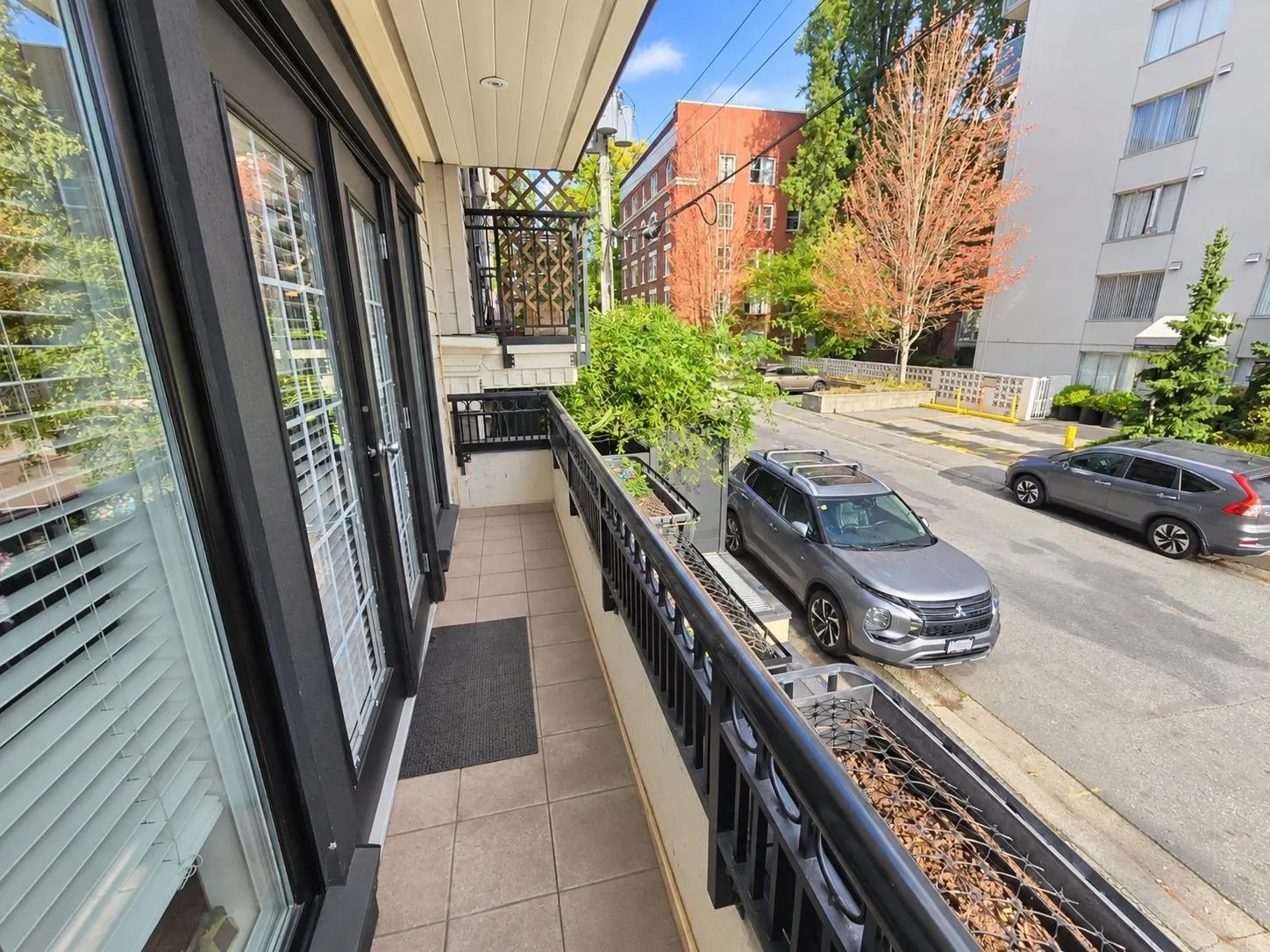 1137 Barclay Street #1