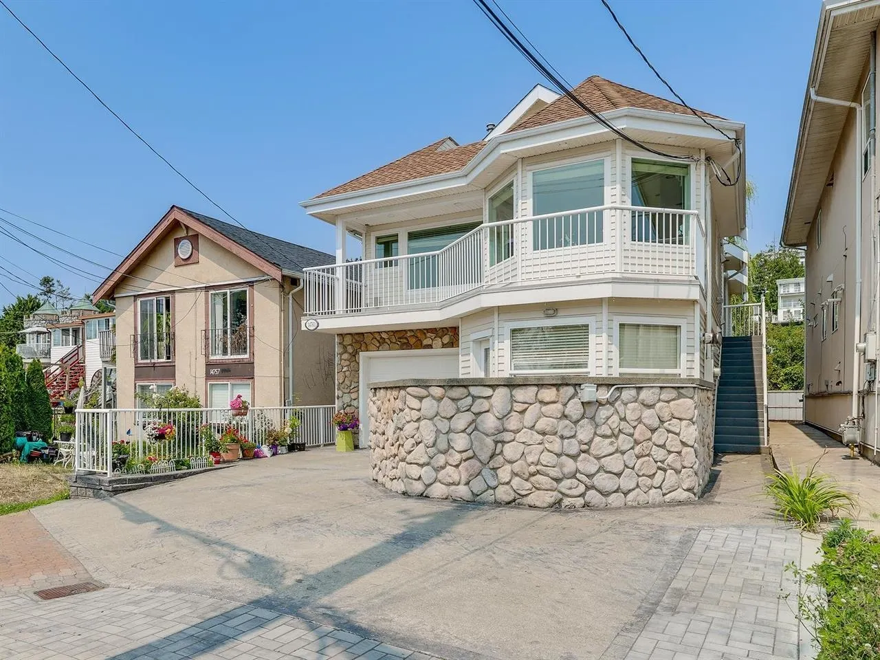 14763 Marine Drive