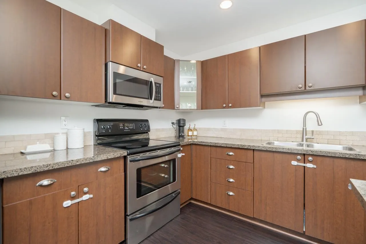 5488 198 Street #411