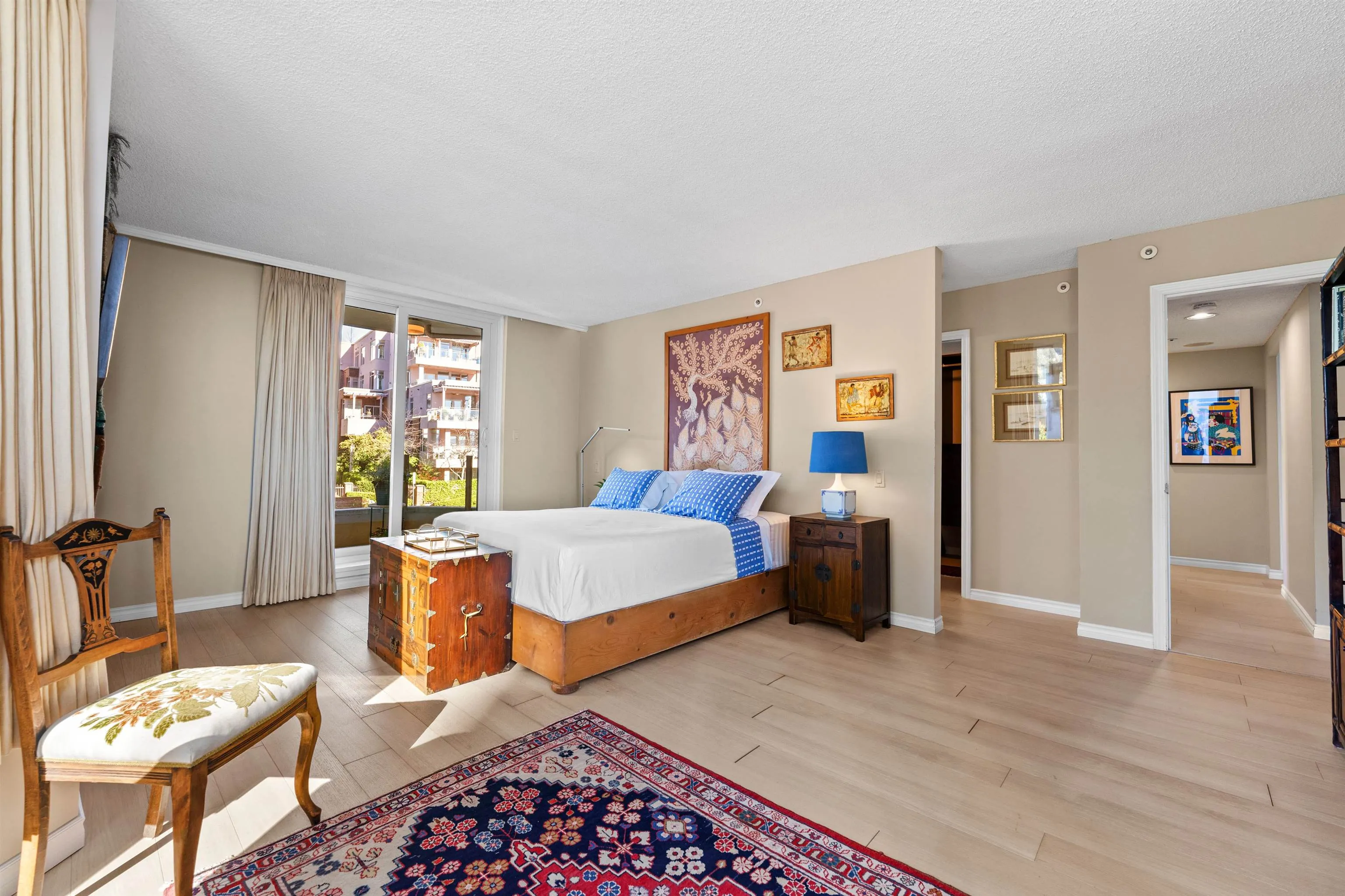 2280 Bellevue Avenue #103