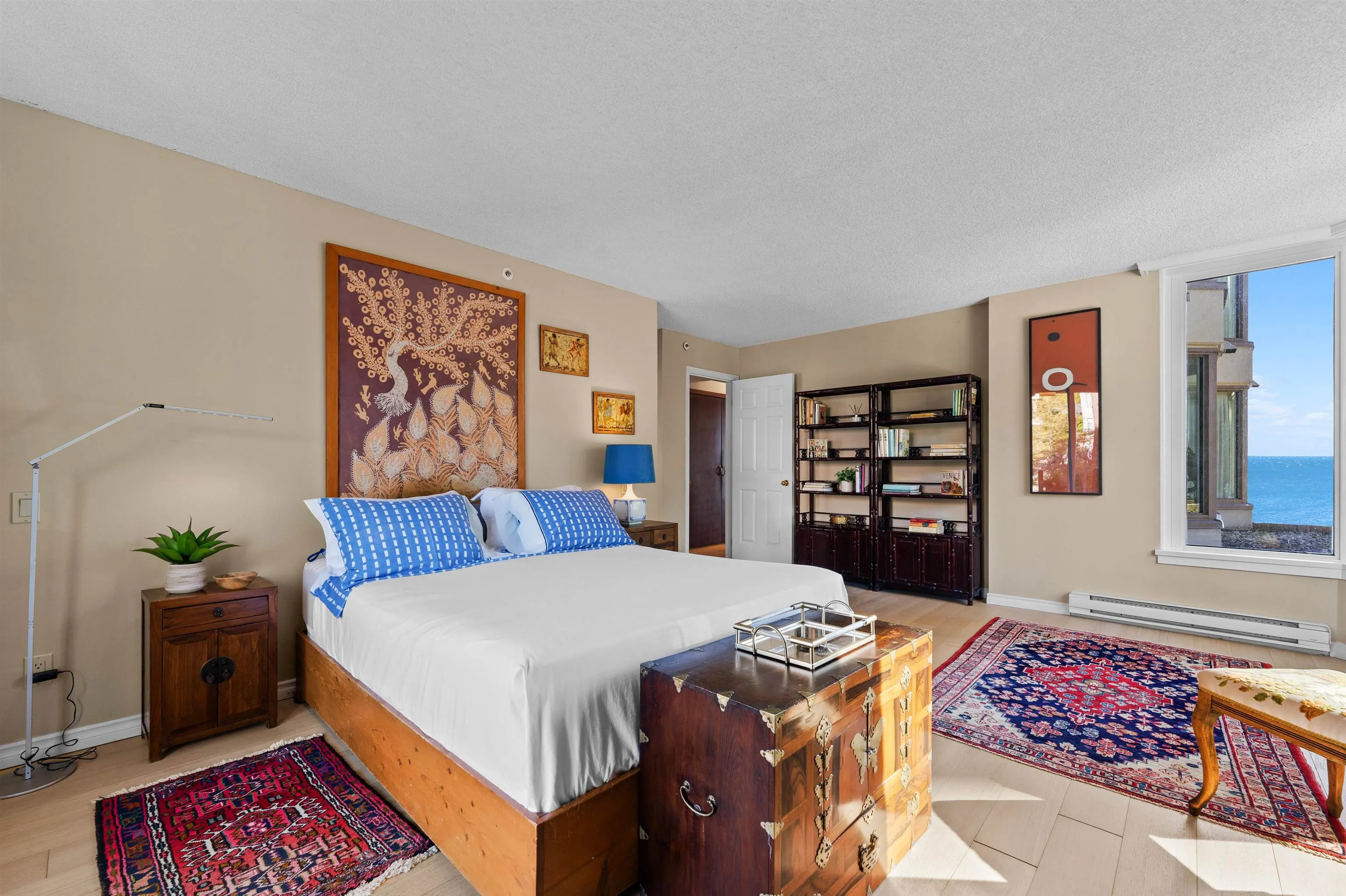 2280 Bellevue Avenue #103