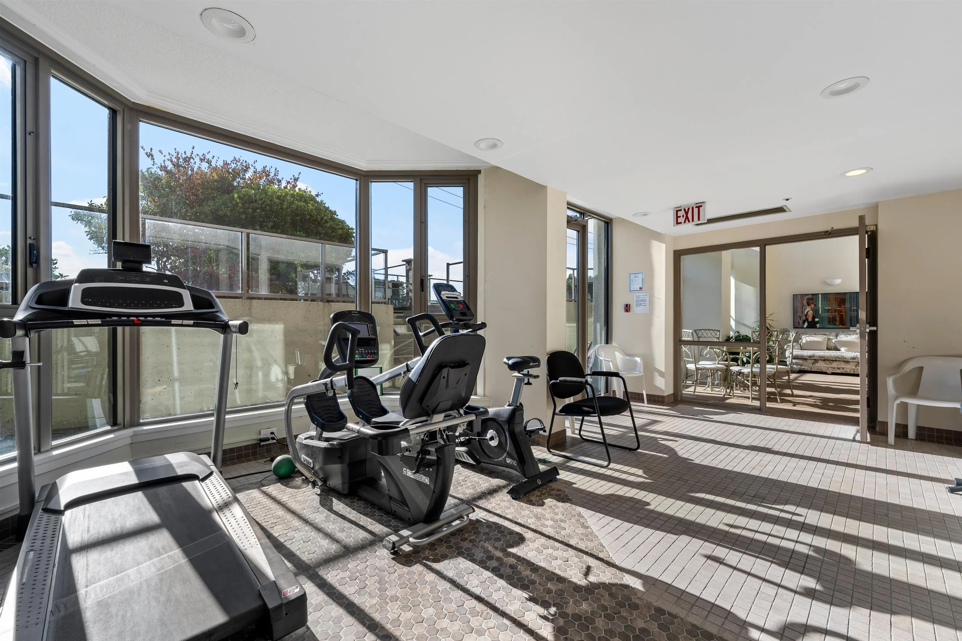 2280 Bellevue Avenue #103