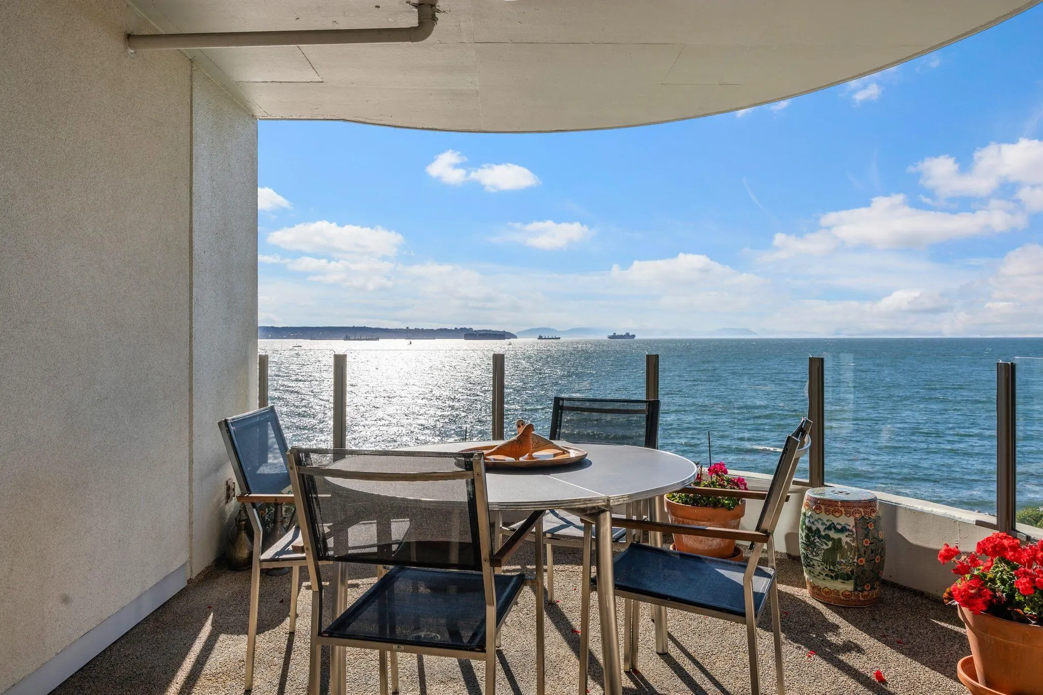 2280 Bellevue Avenue #103