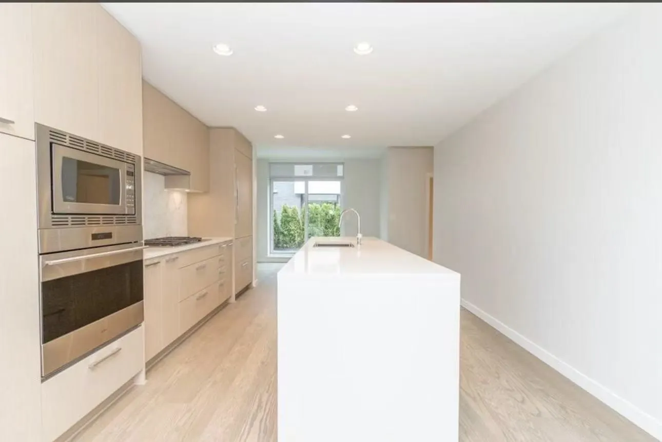 3483 Ross Drive