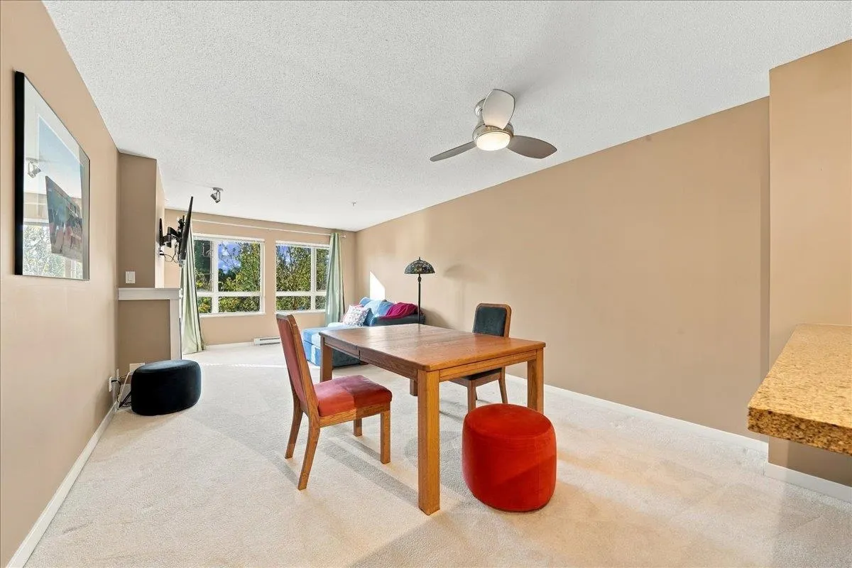 3097 Lincoln Avenue #301