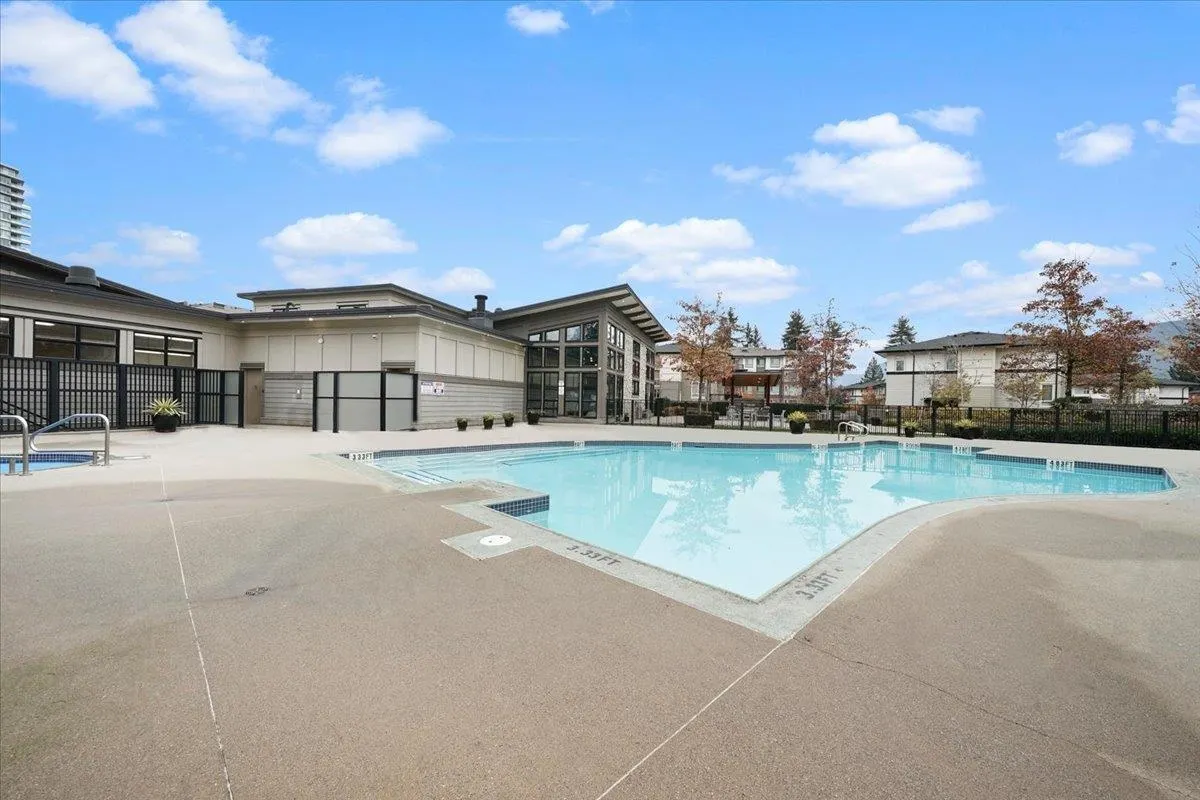 3097 Lincoln Avenue #301