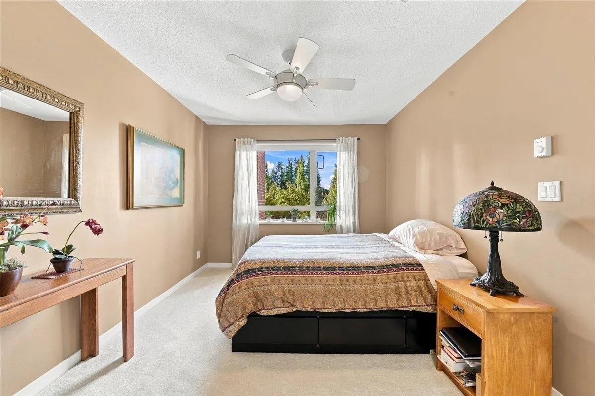 3097 Lincoln Avenue #301