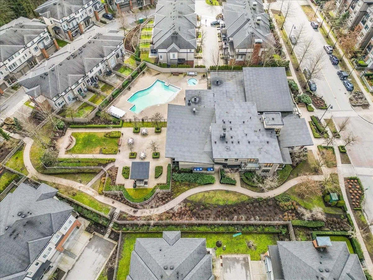 3097 Lincoln Avenue #301