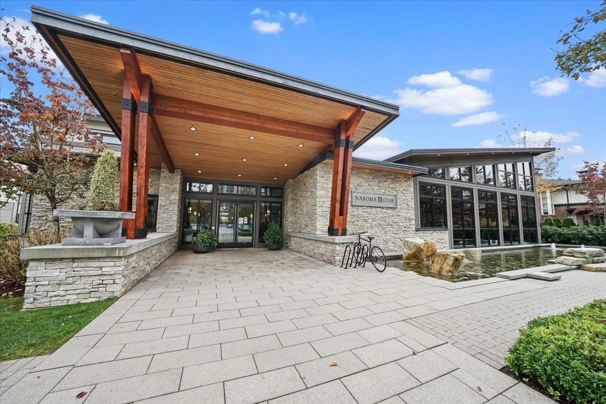 3097 Lincoln Avenue #301