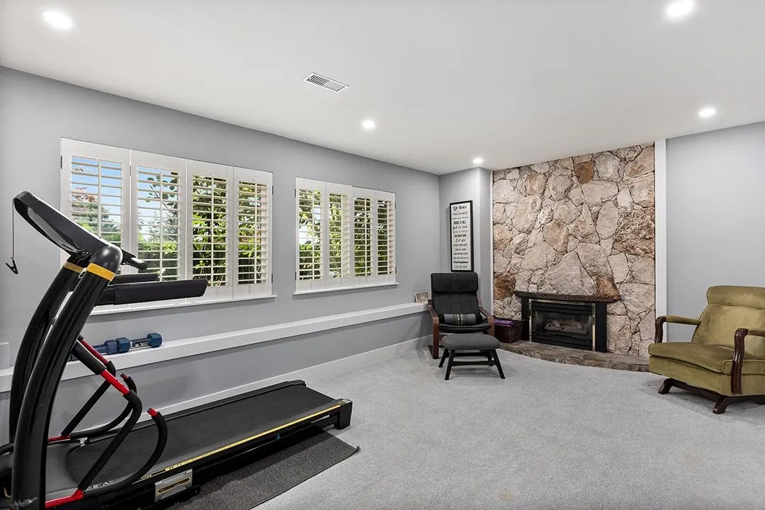 10641 Westside Drive