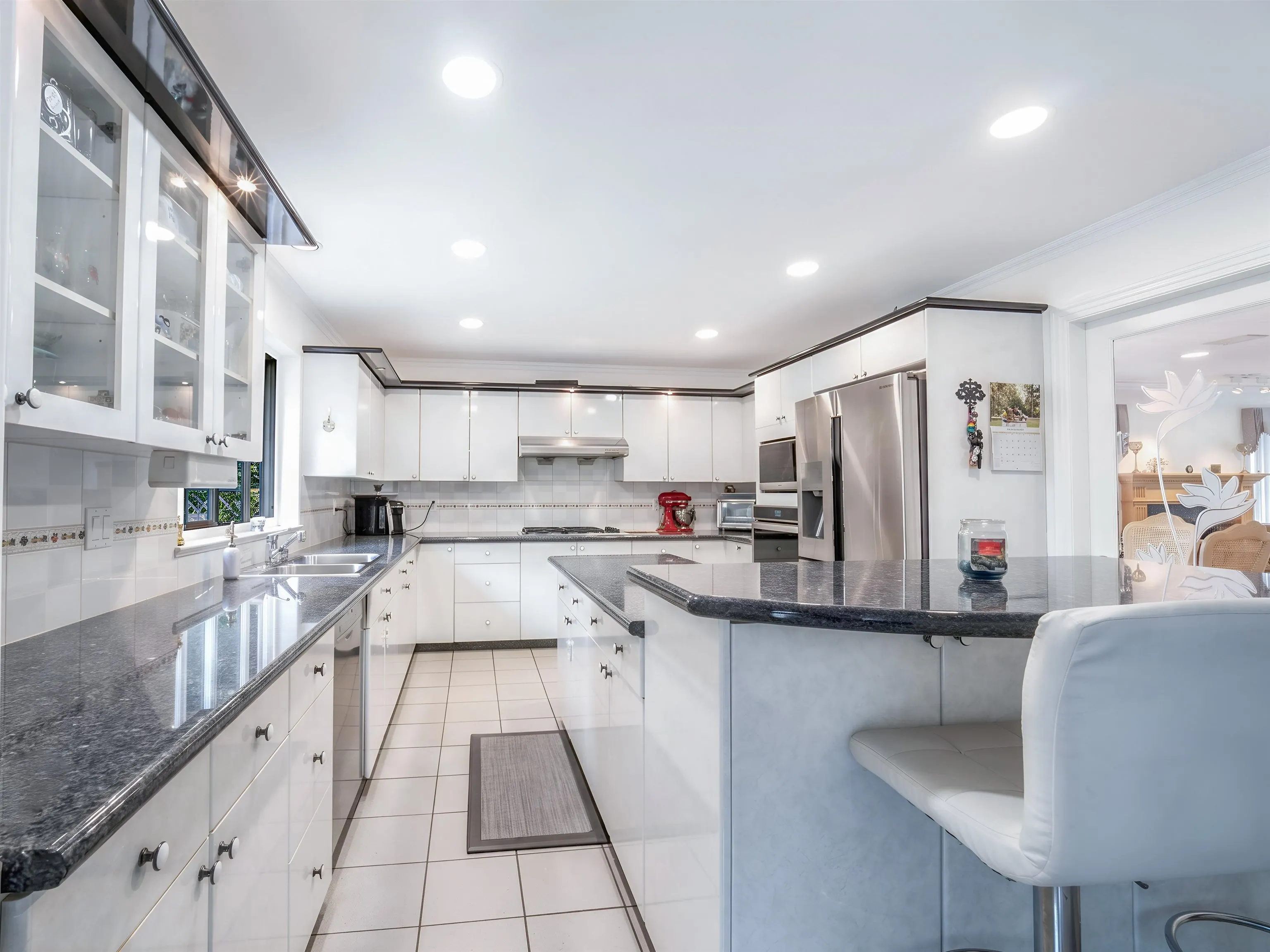 1224 E 14th Street
