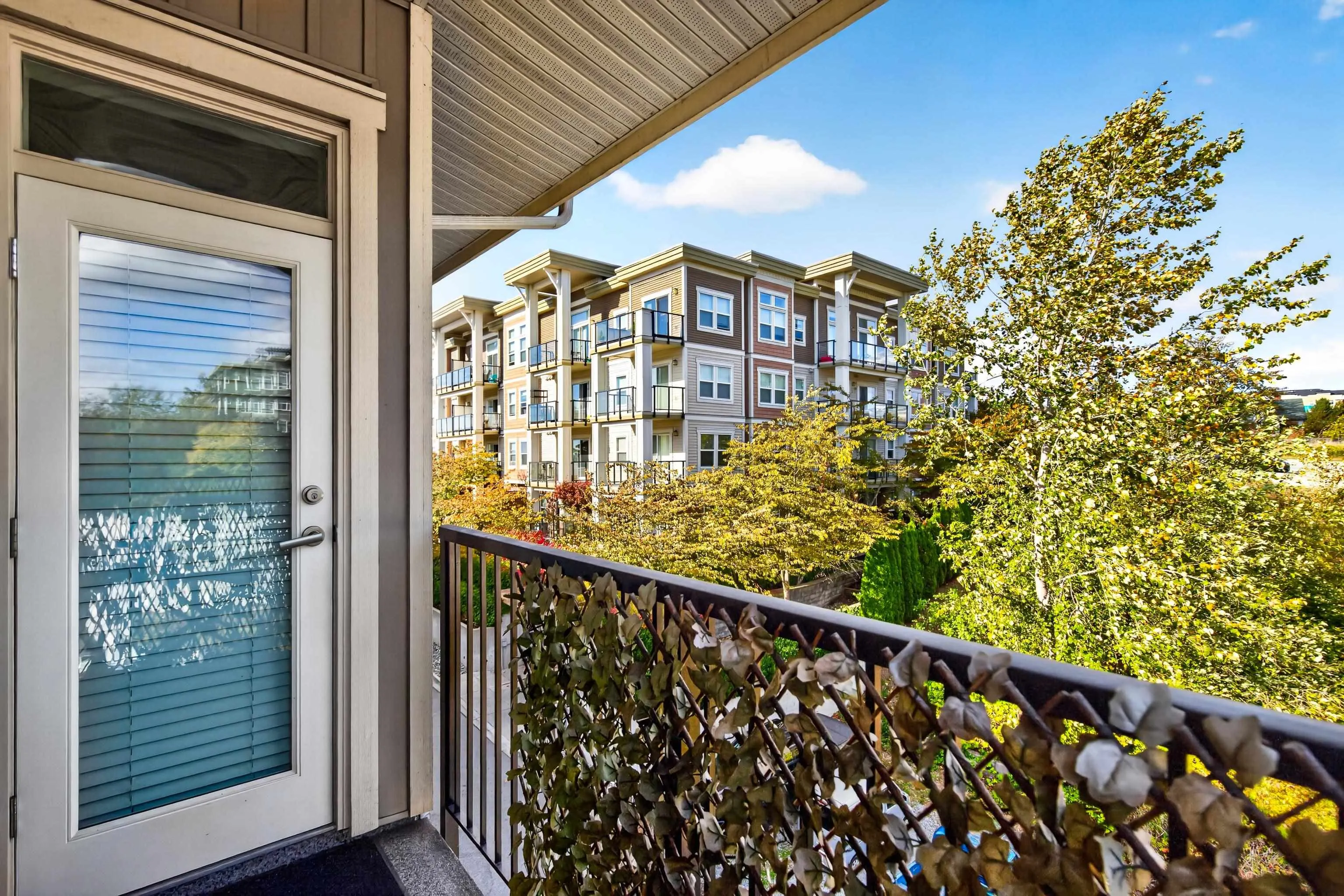 22327 River Road #409