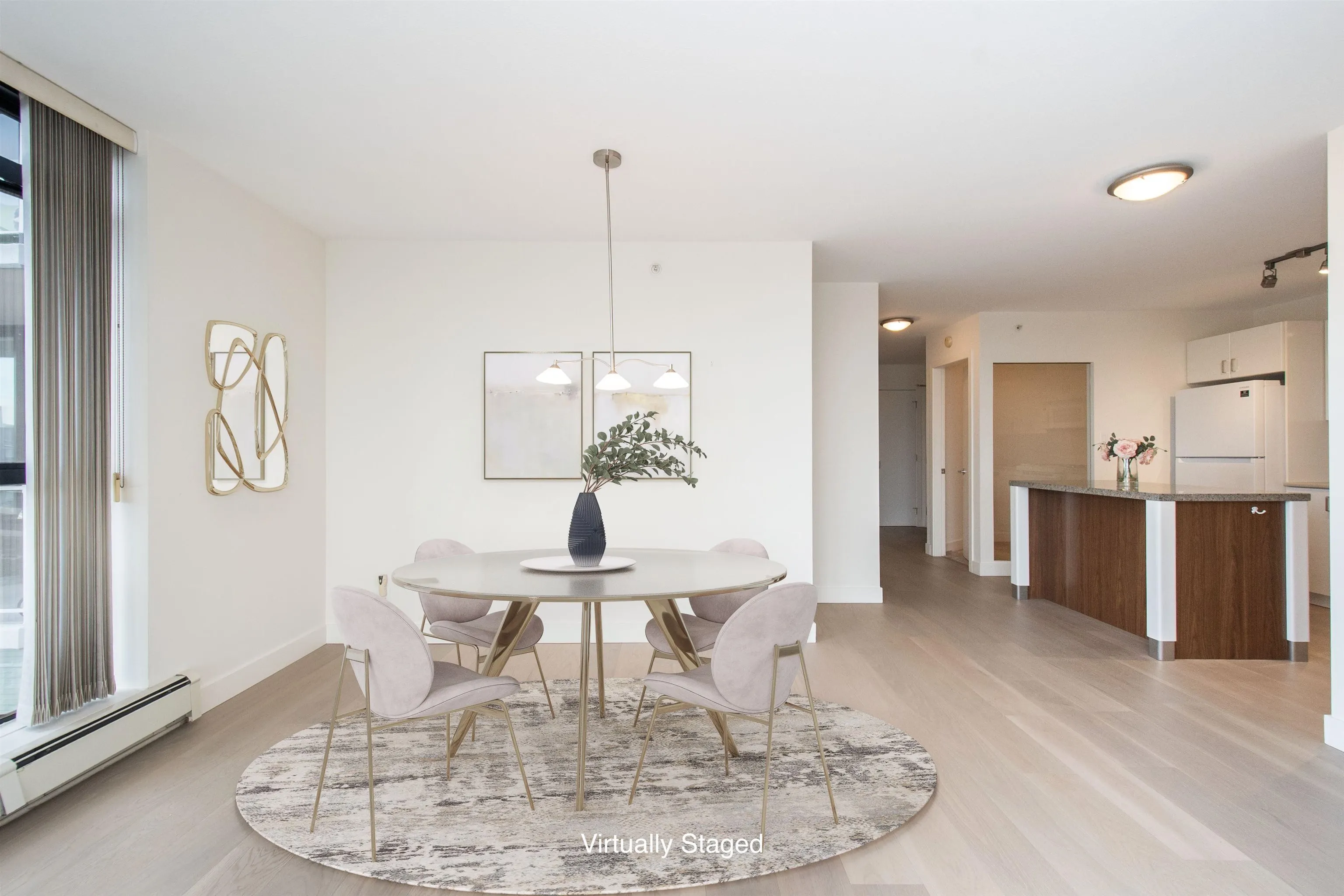 175 W 1st Street #712