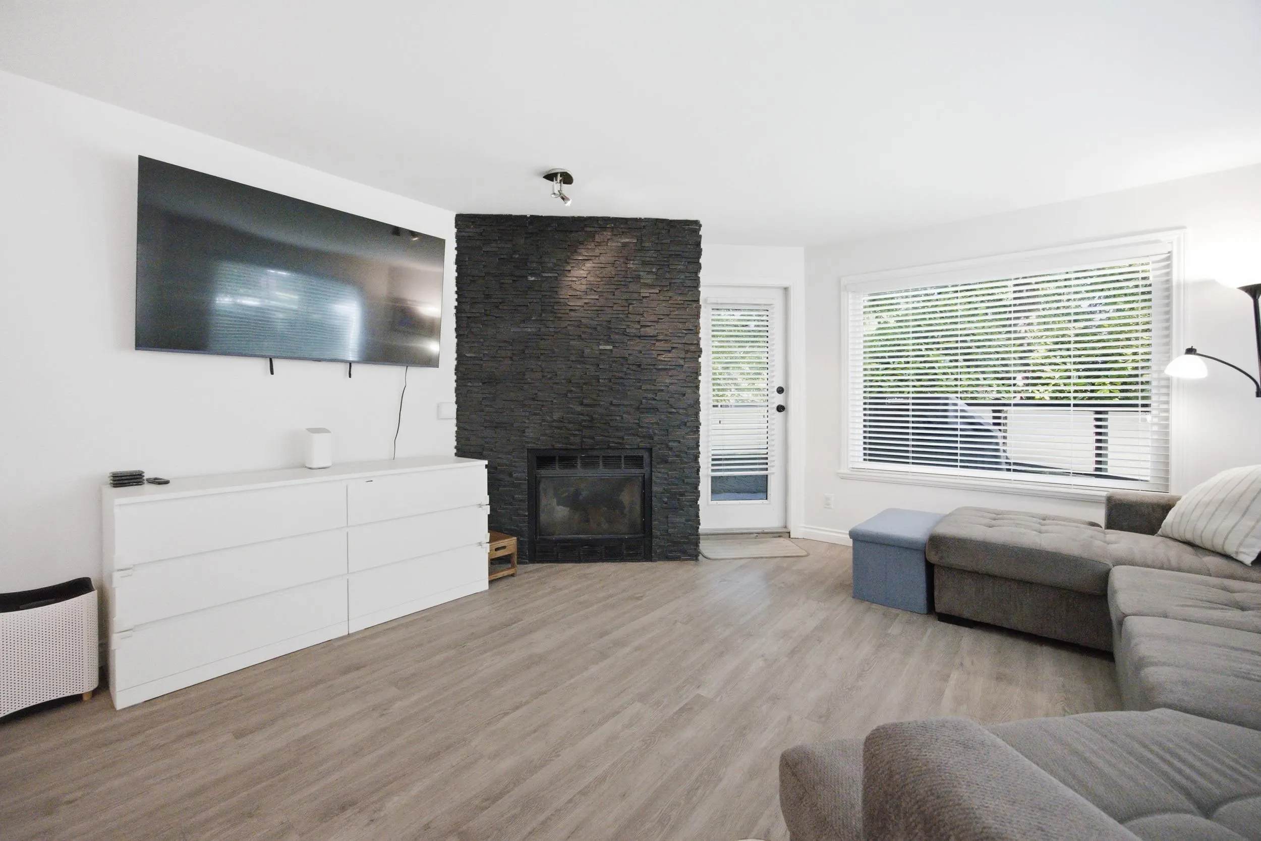 175 W 4th Street #101