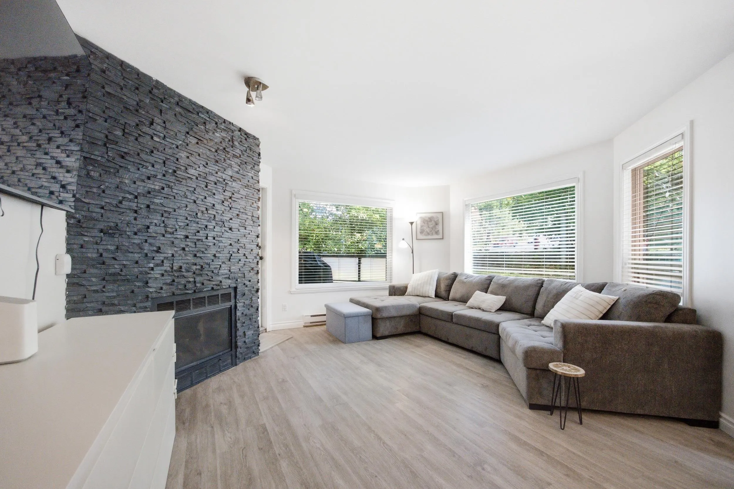 175 W 4th Street #101