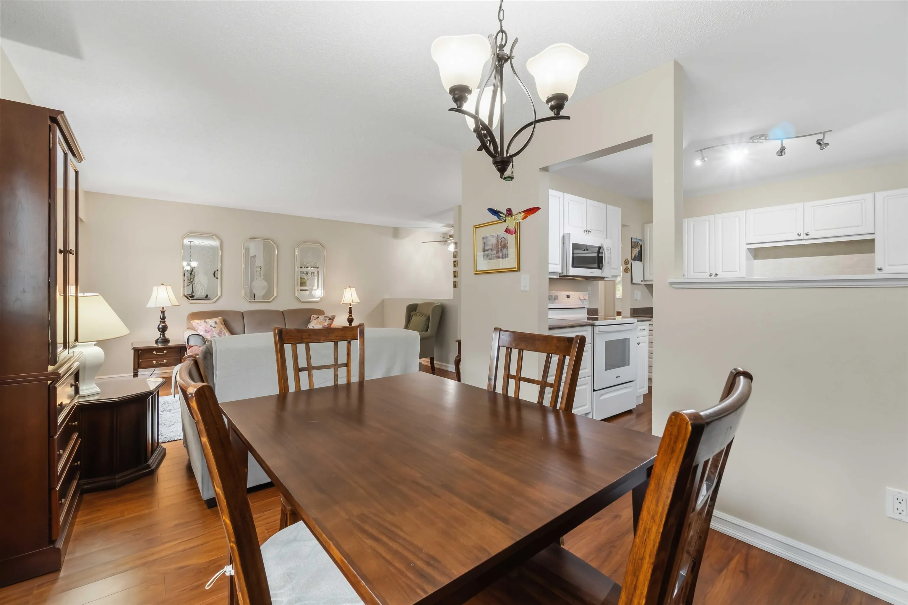 #7-2719 St. Michael Street